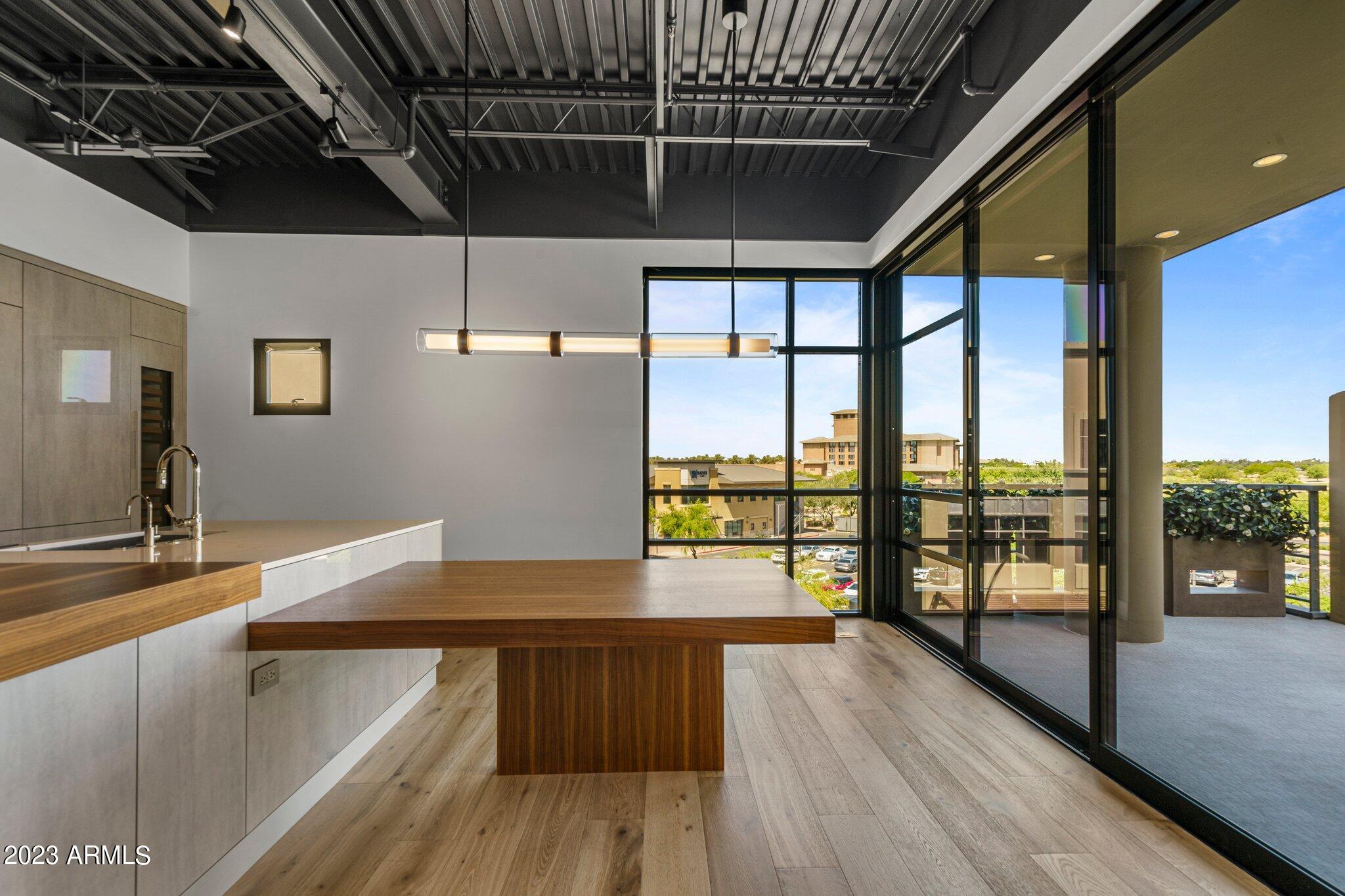 15215 N KIERLAND Boulevard Unit: 302