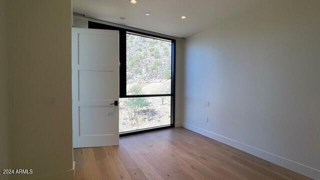 4849 N Camelback Ridge Road Unit: B201