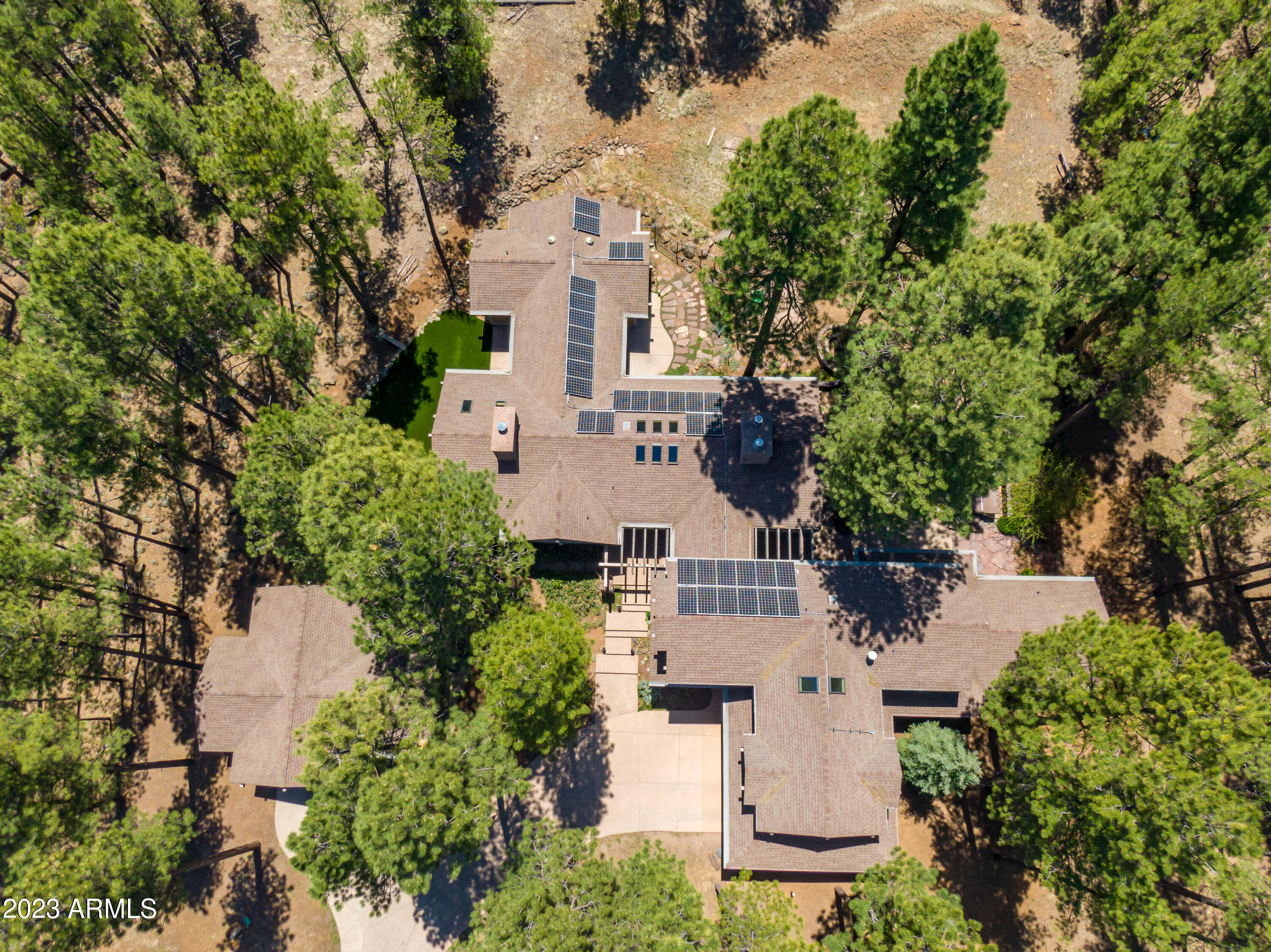 2352 N FREMONT Boulevard
