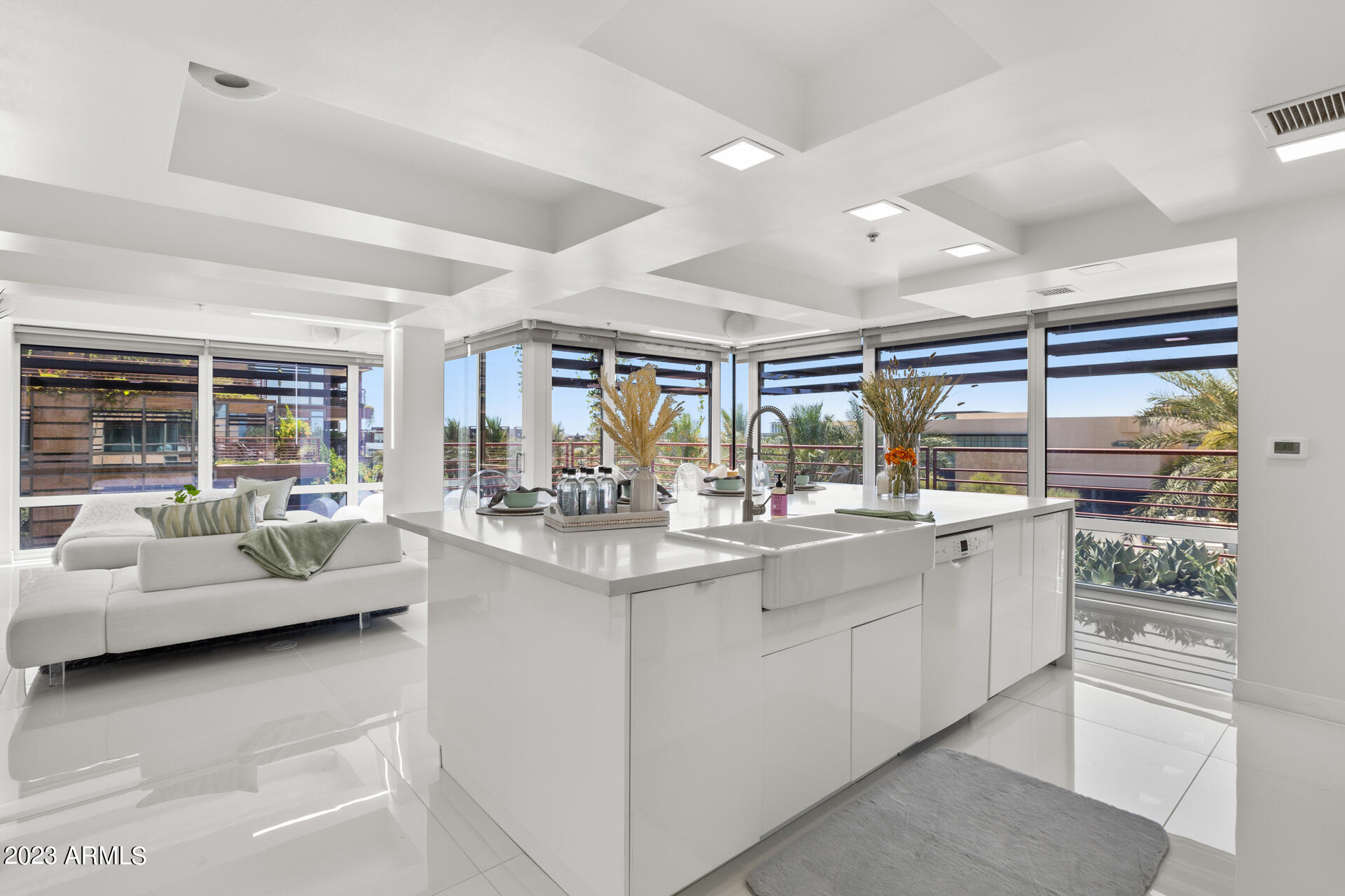 7137 E RANCHO VISTA Drive Unit: 5001