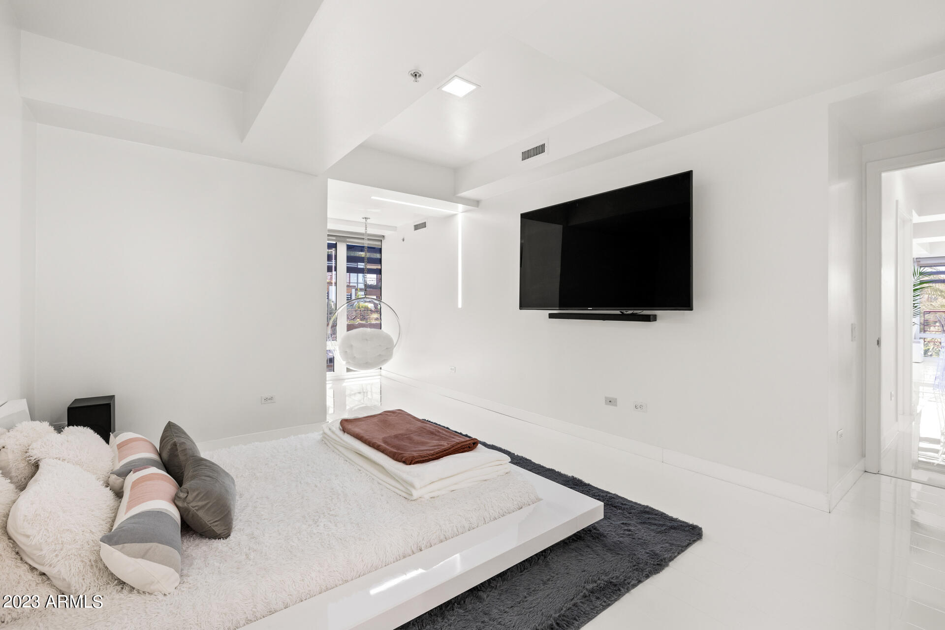 7137 E RANCHO VISTA Drive Unit: 5001