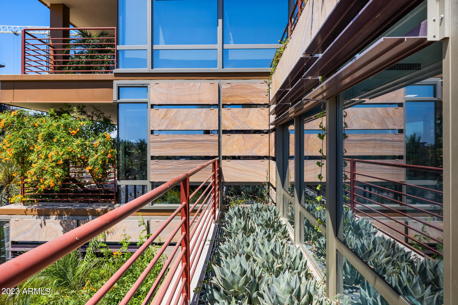 7137 E RANCHO VISTA Drive Unit: 5001