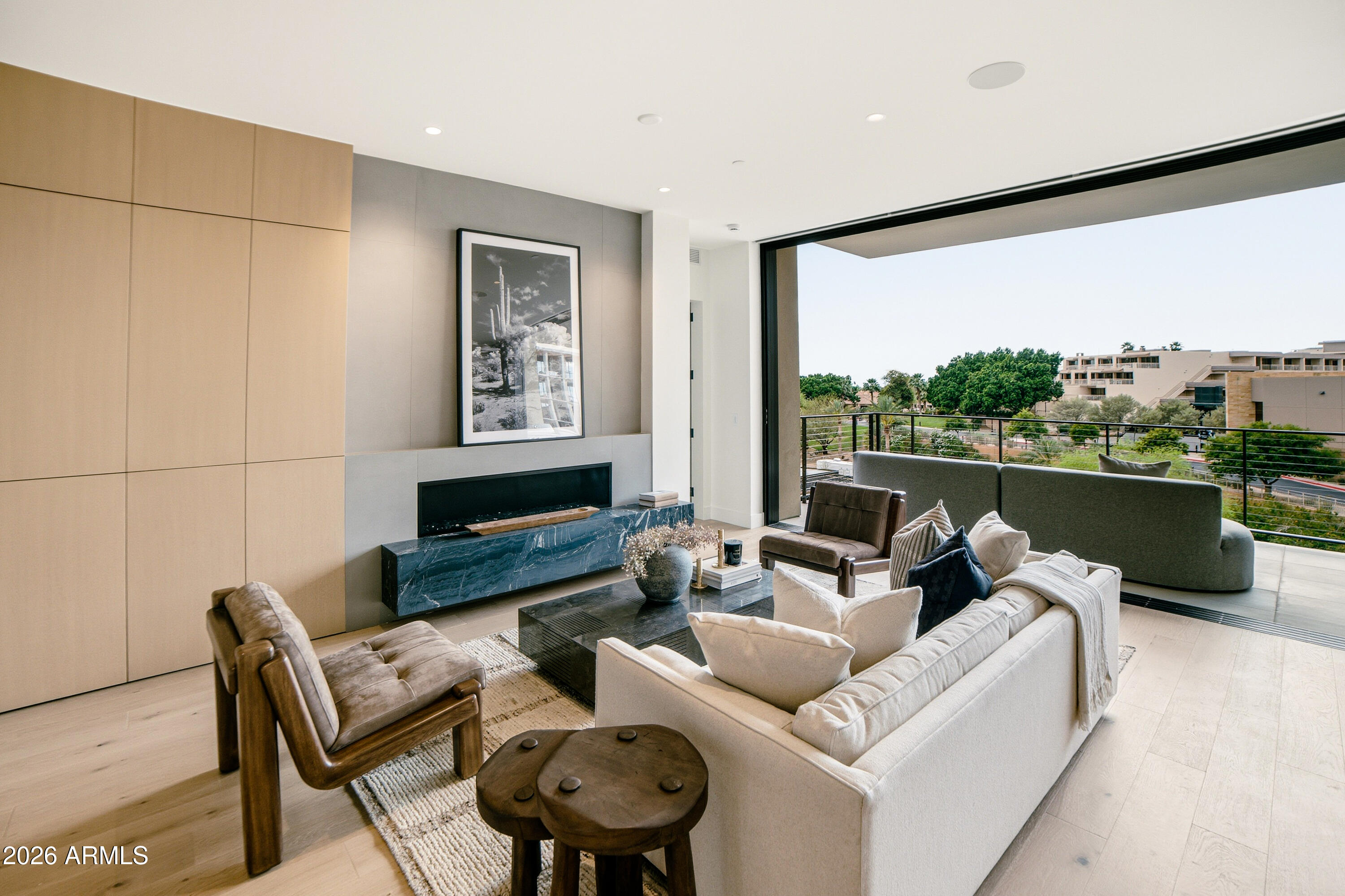 4849 N Camelback Ridge Road Unit: B303