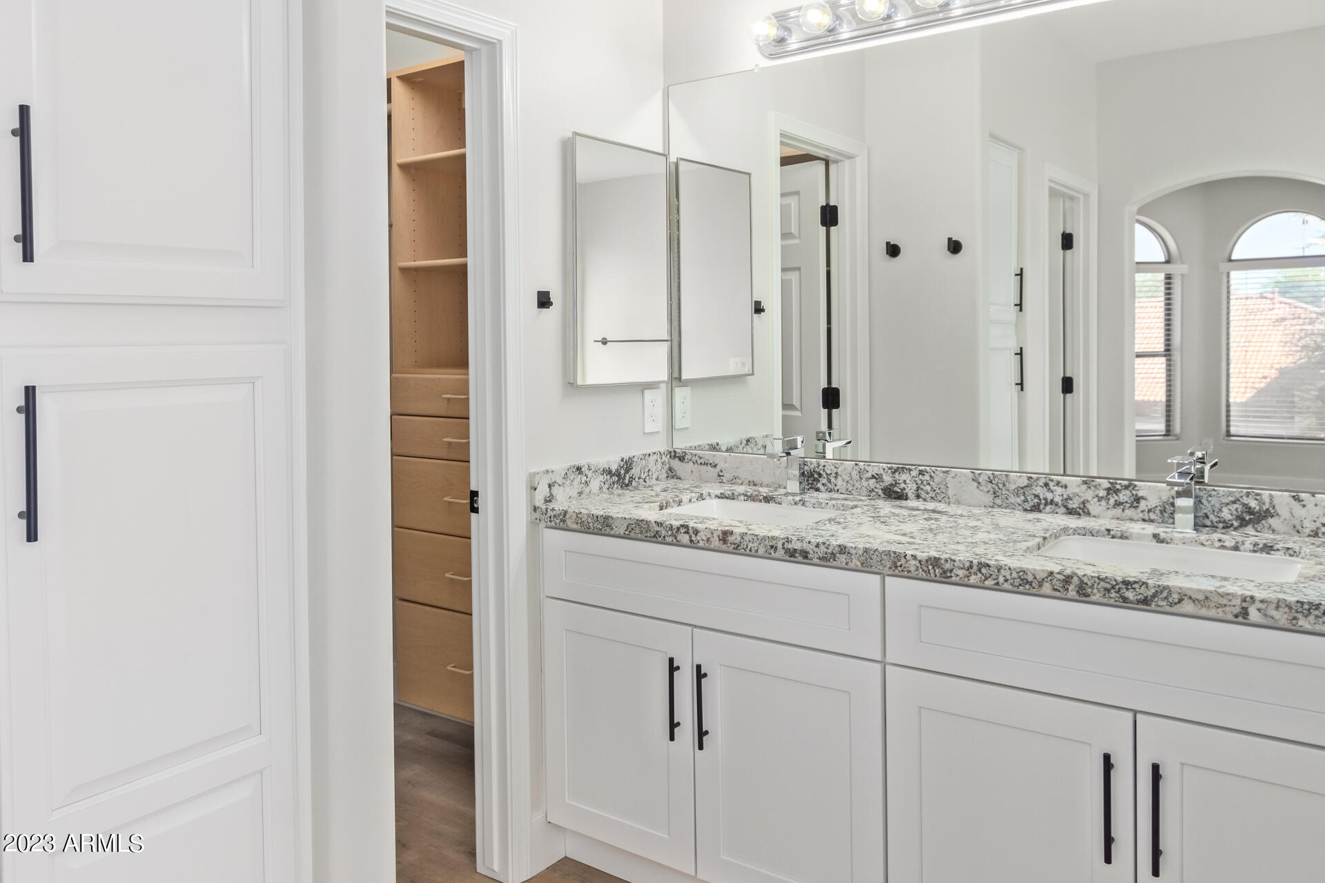 14000 N 94TH Street Unit: 1041