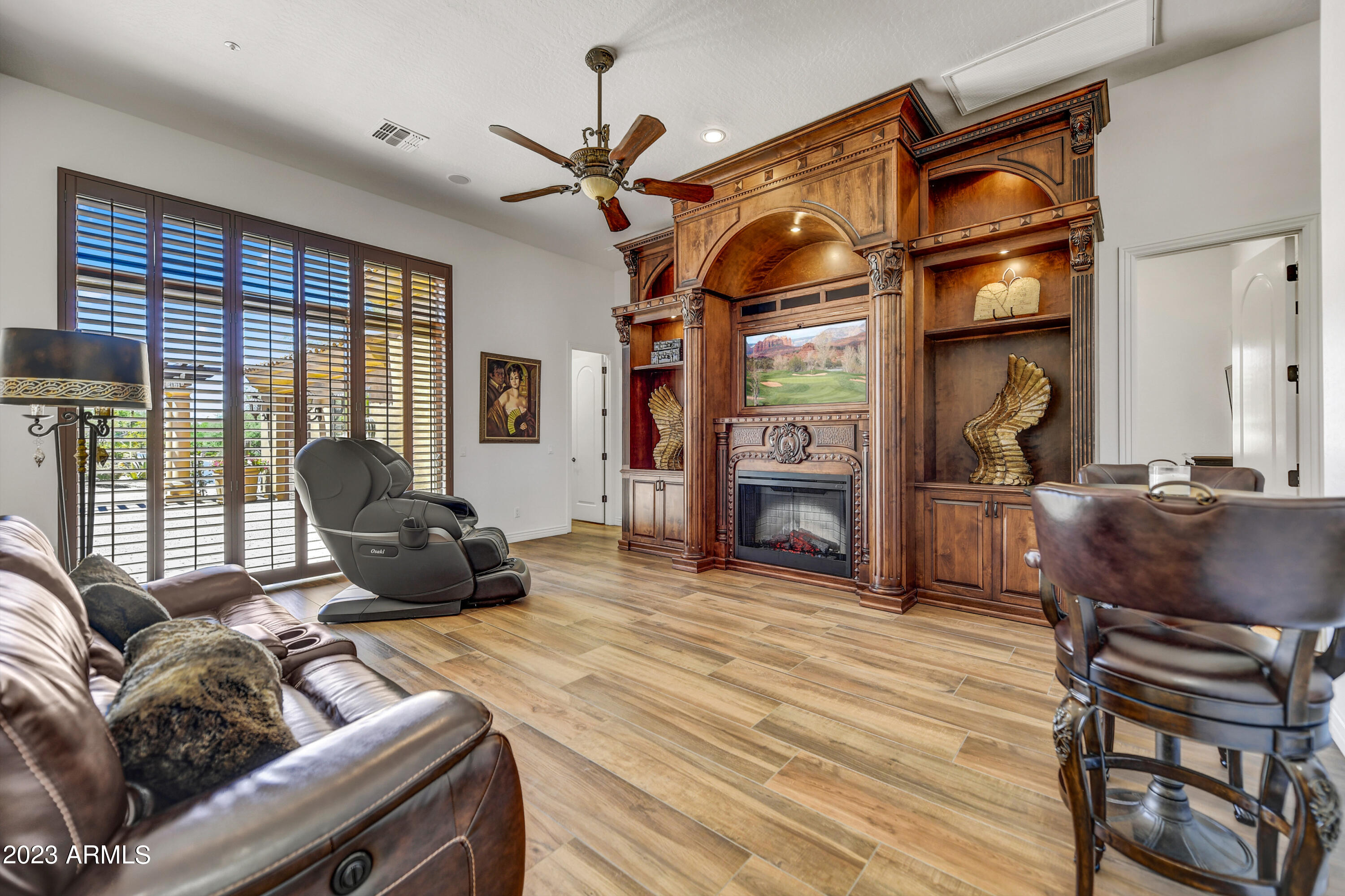 6818 E BLUE SKY Drive