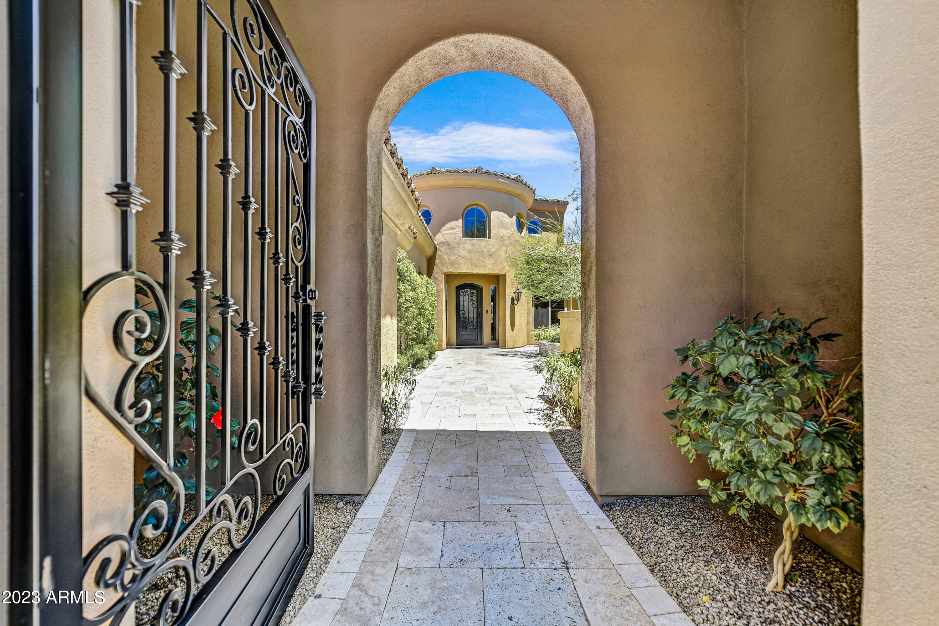 6818 E BLUE SKY Drive