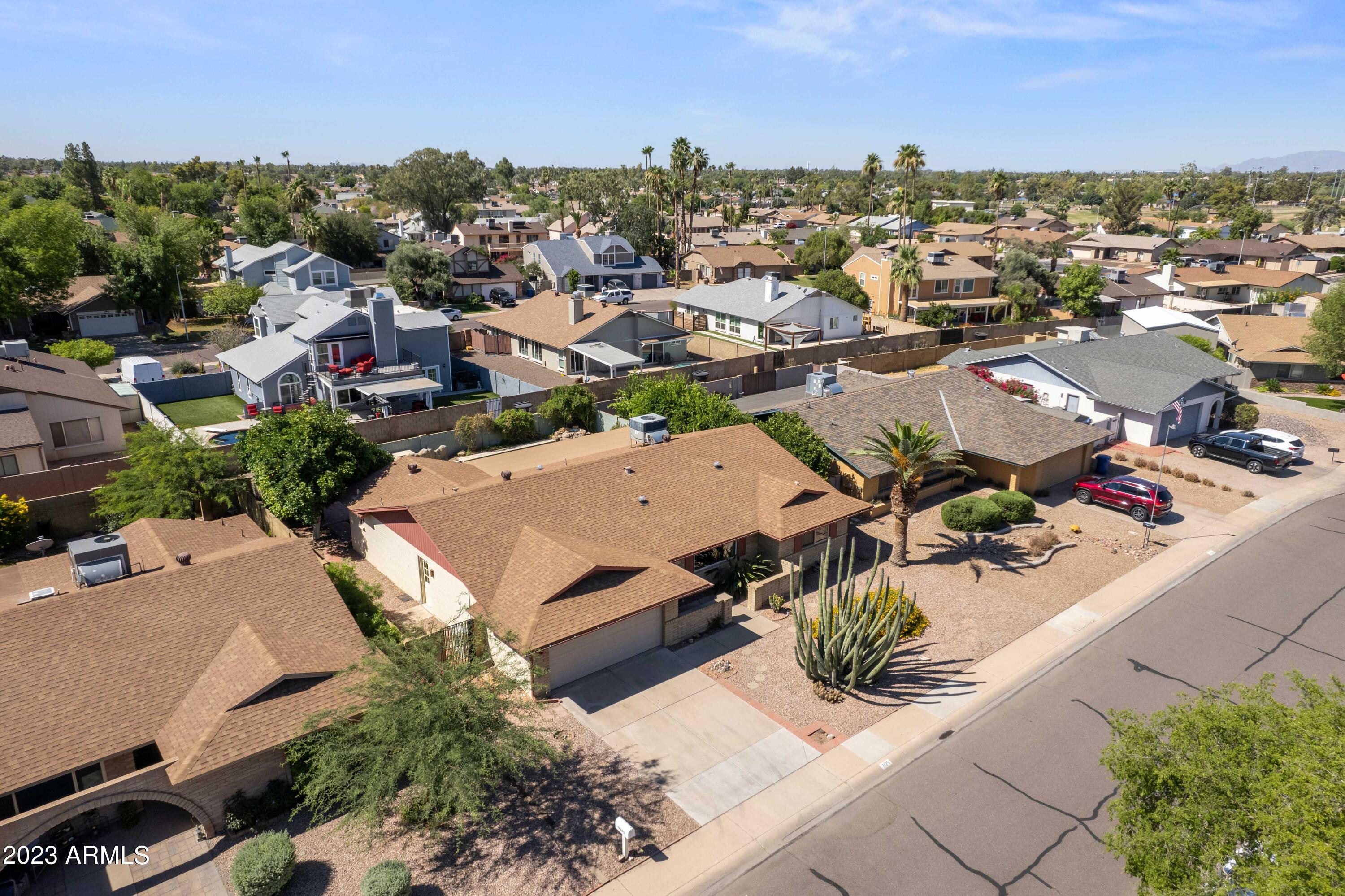1125 W MISSION Drive