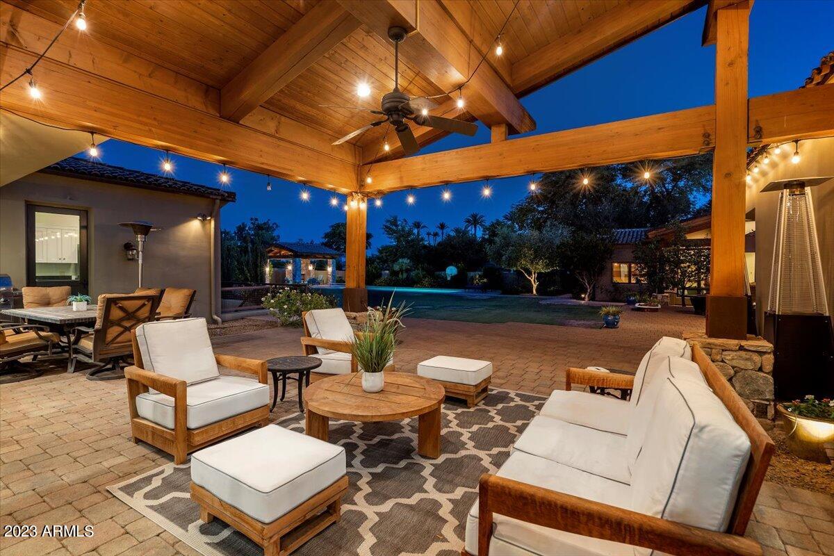 4921 E CALLE DEL MEDIO --