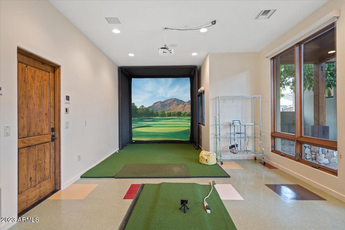 4921 E CALLE DEL MEDIO --