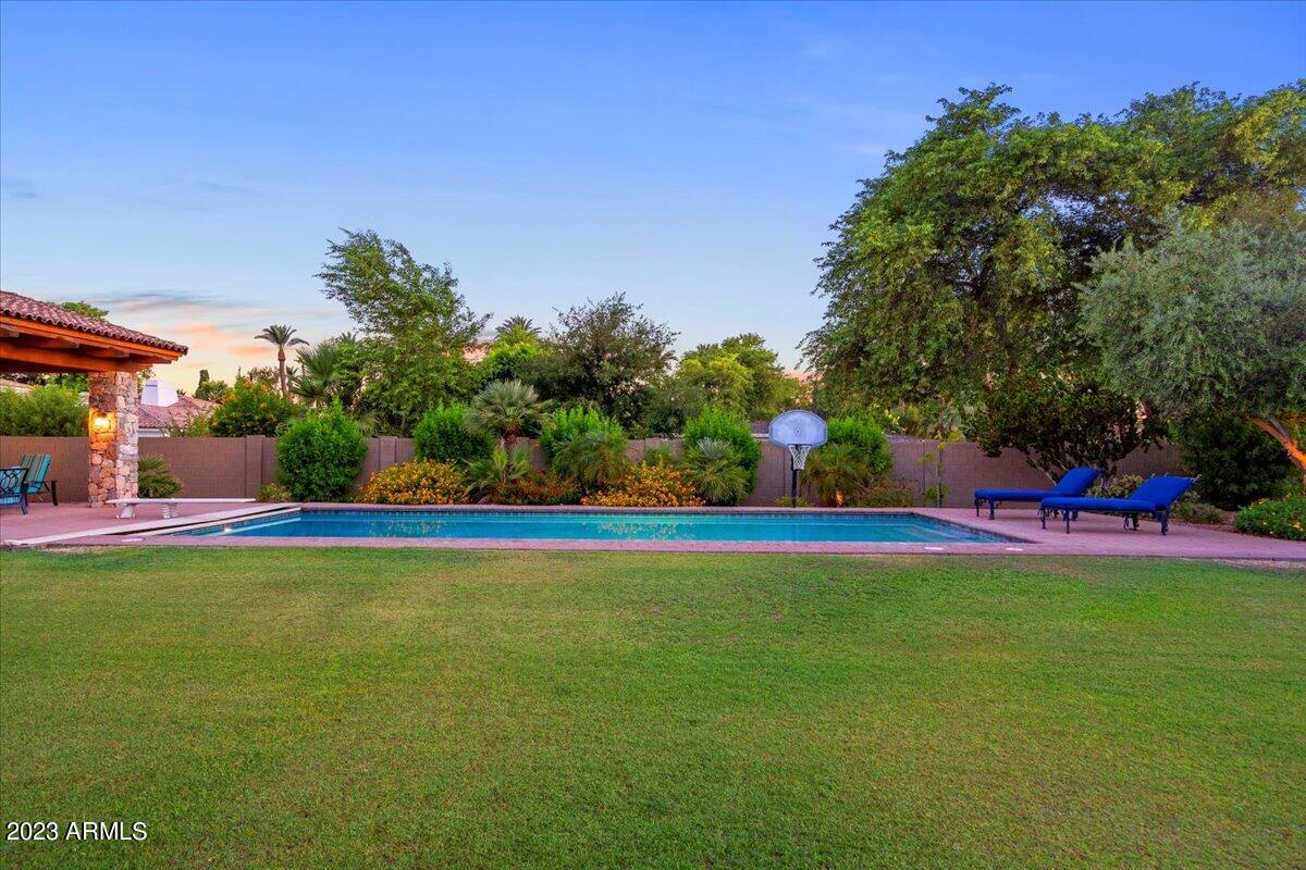 4921 E CALLE DEL MEDIO --