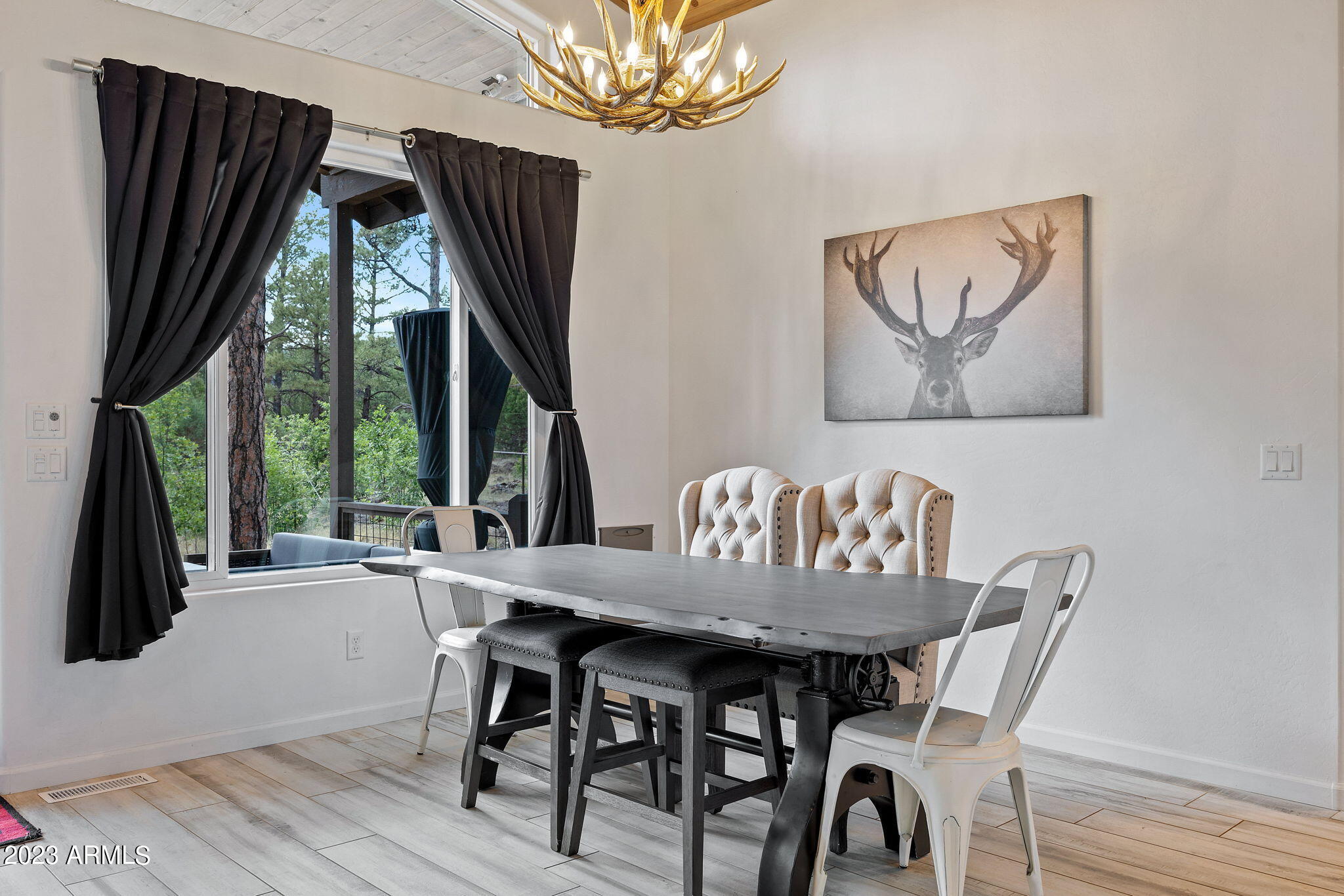 122 Sponseller Siding --