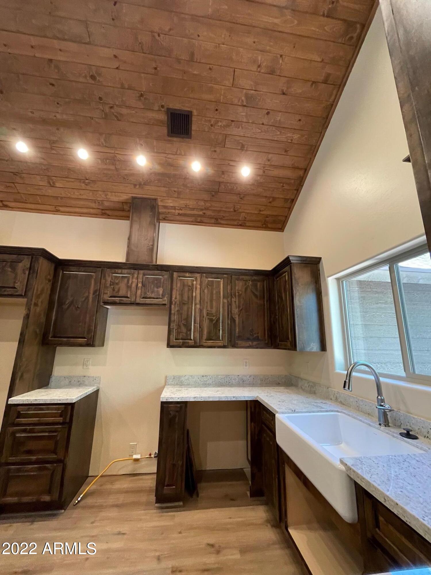 5226 BRANDING IRON Loop