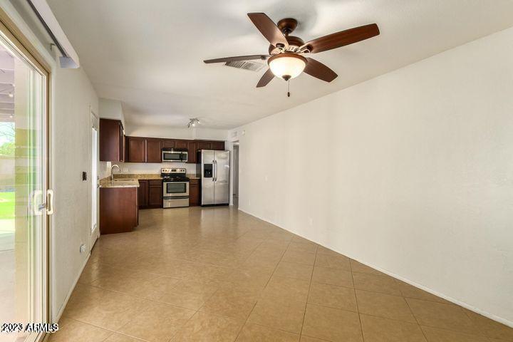 1518 W 5TH Place