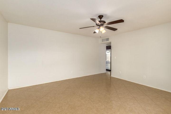 1518 W 5TH Place
