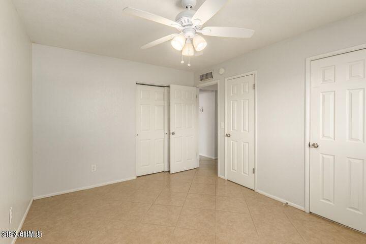 1518 W 5TH Place