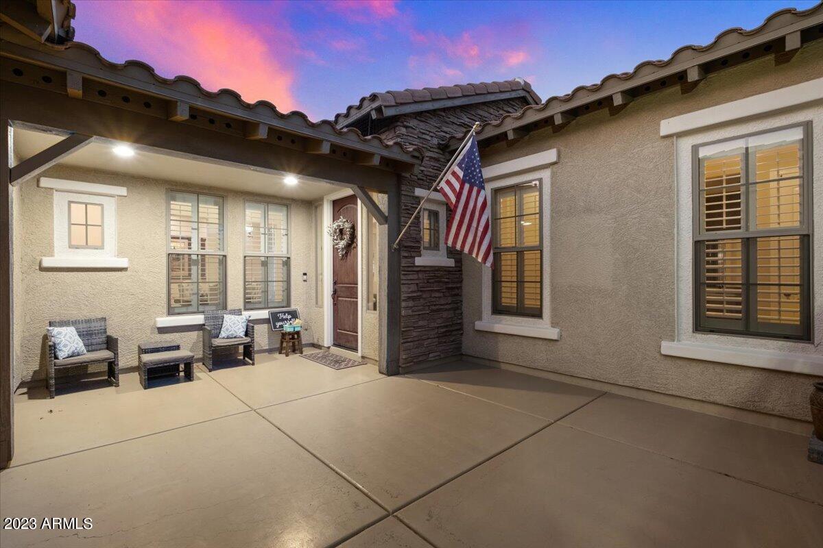 15128 W Dahlia Drive