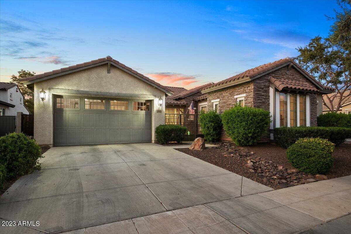 15128 W Dahlia Drive