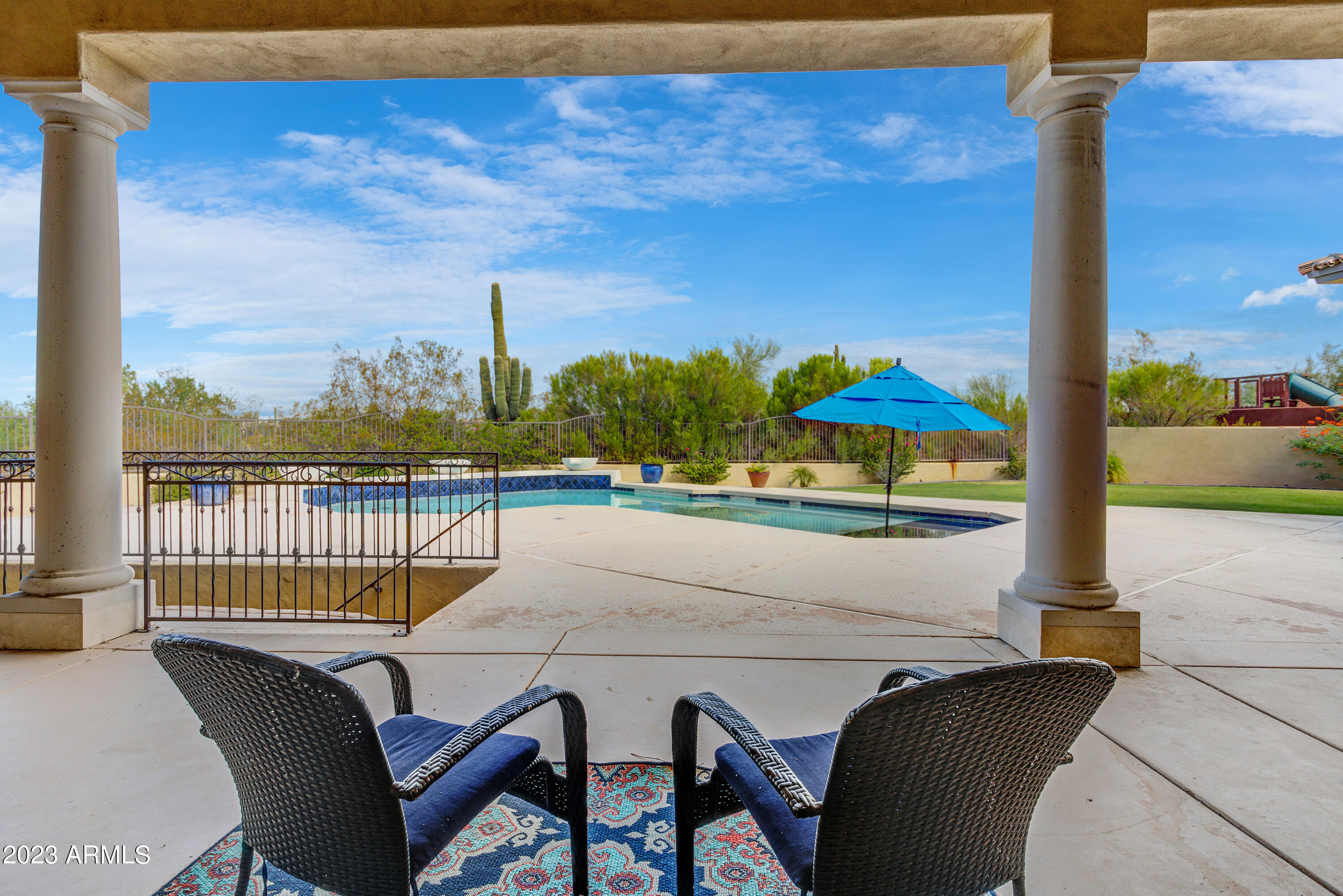 8008 E WHISTLING WIND Way