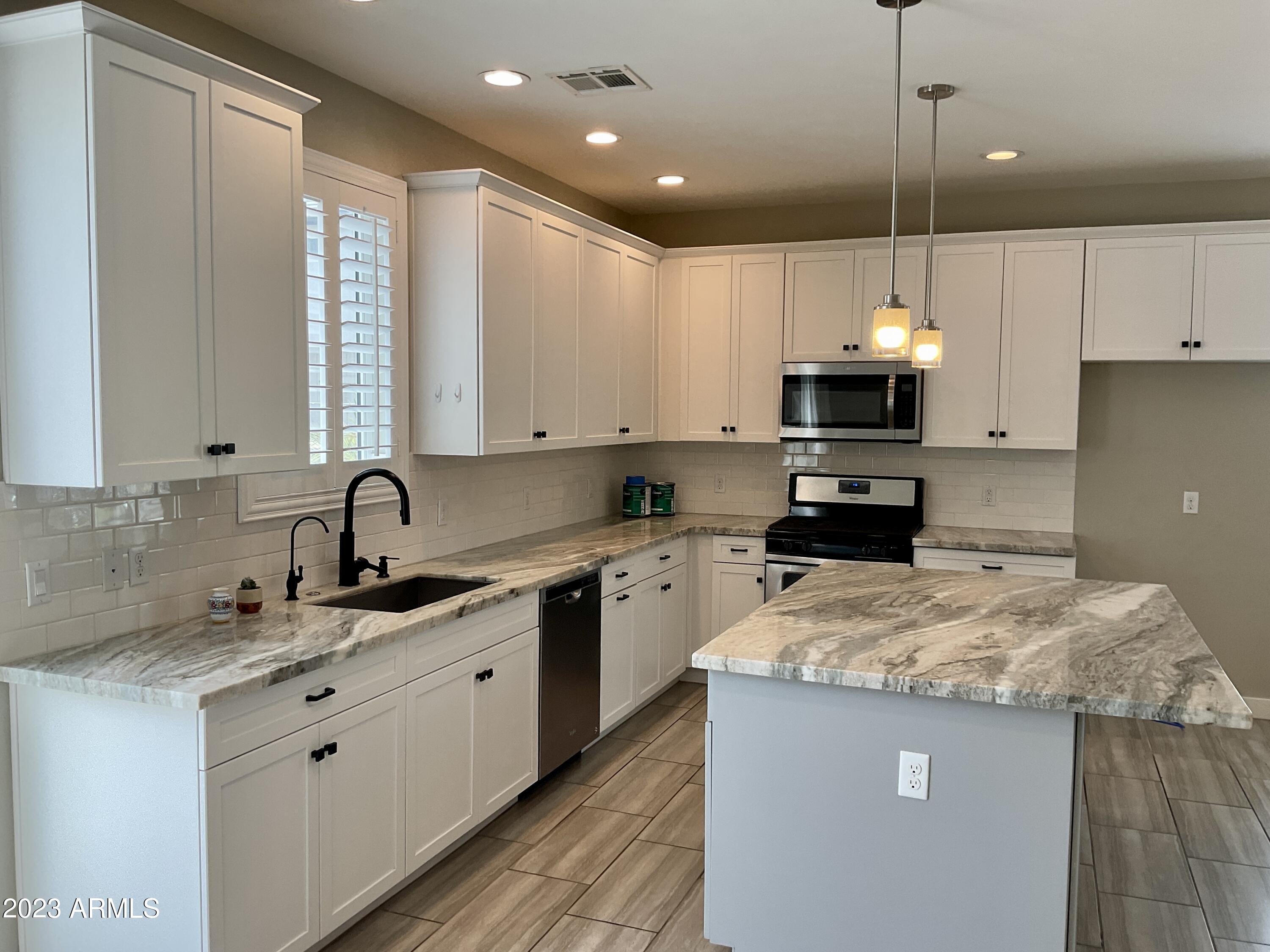 3030 N 38TH Street Unit: 111