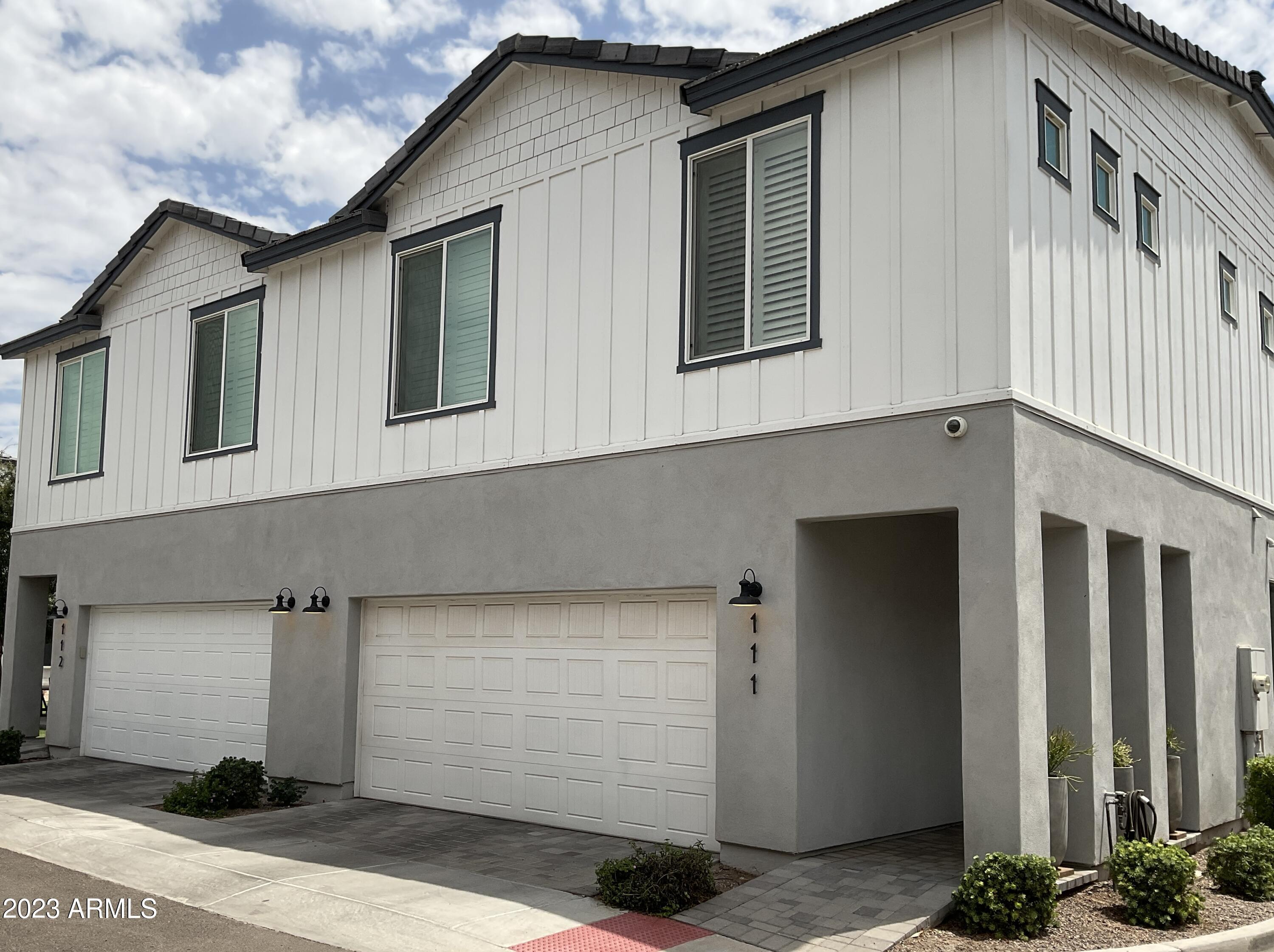 3030 N 38TH Street Unit: 111