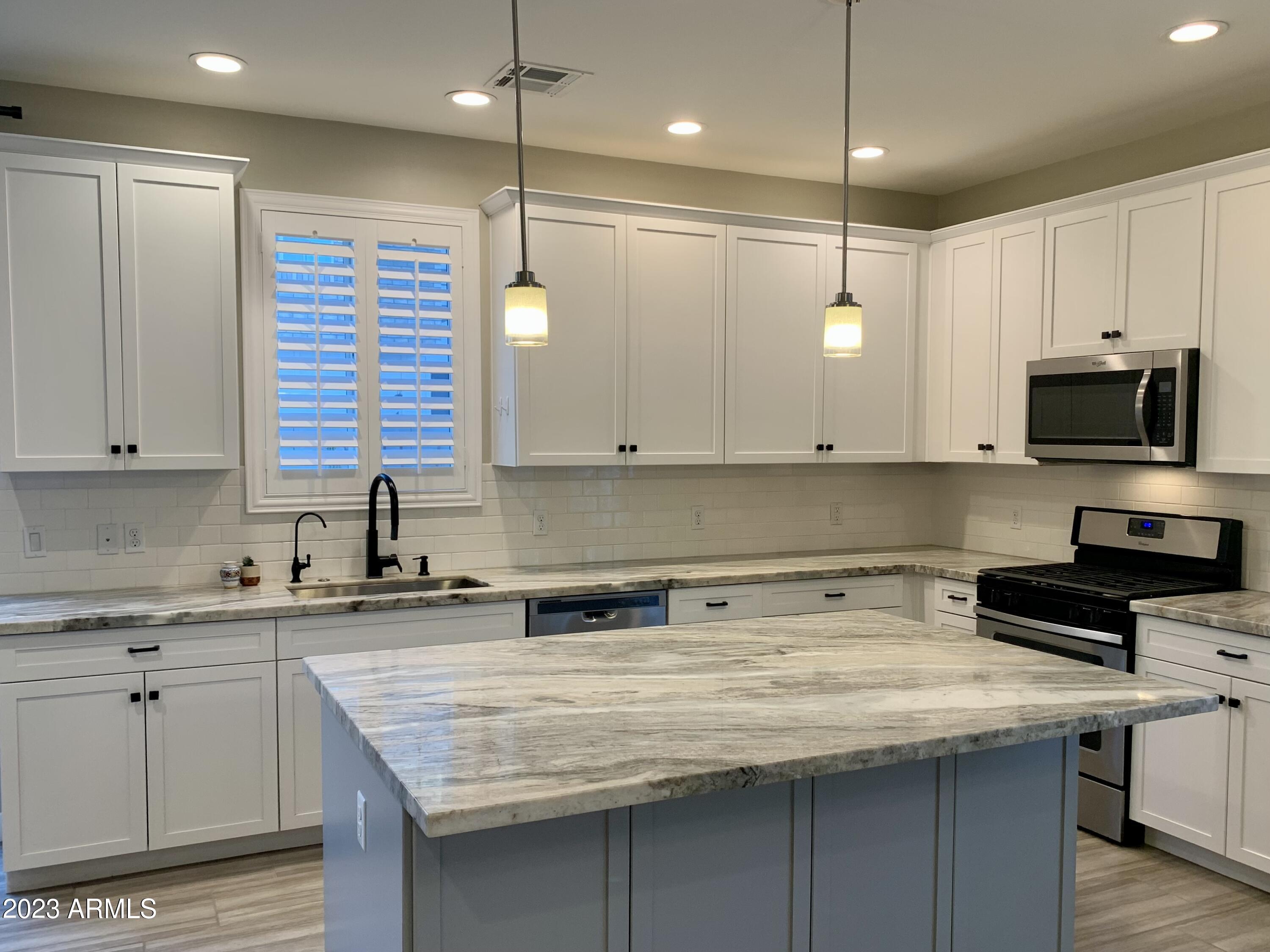 3030 N 38TH Street Unit: 111