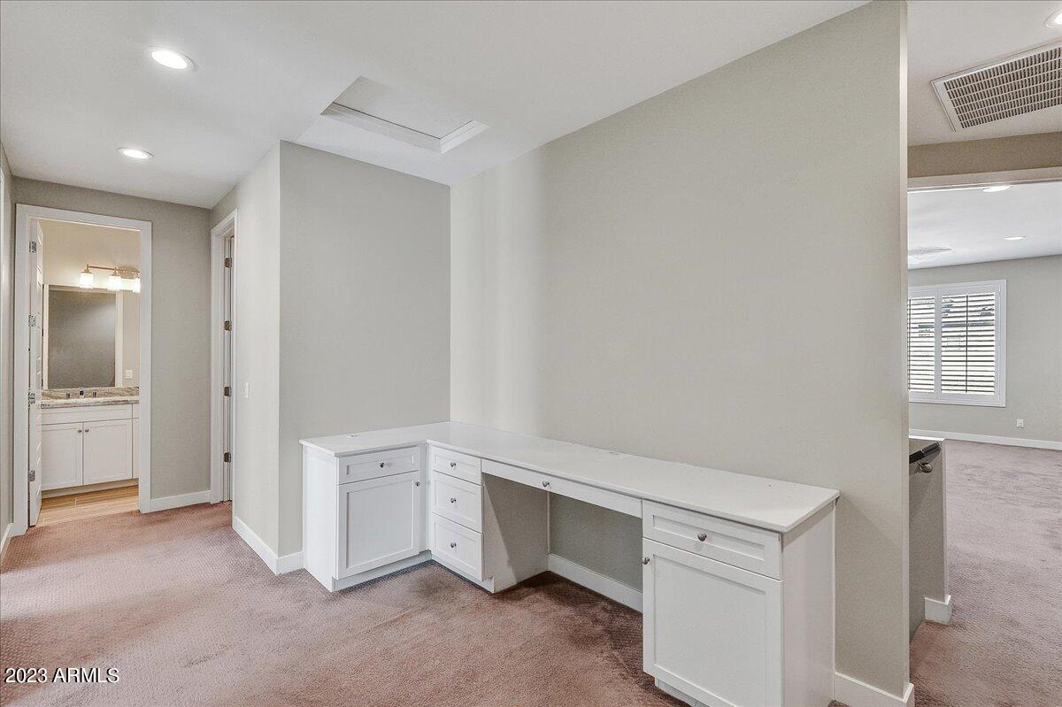 3030 N 38TH Street Unit: 111
