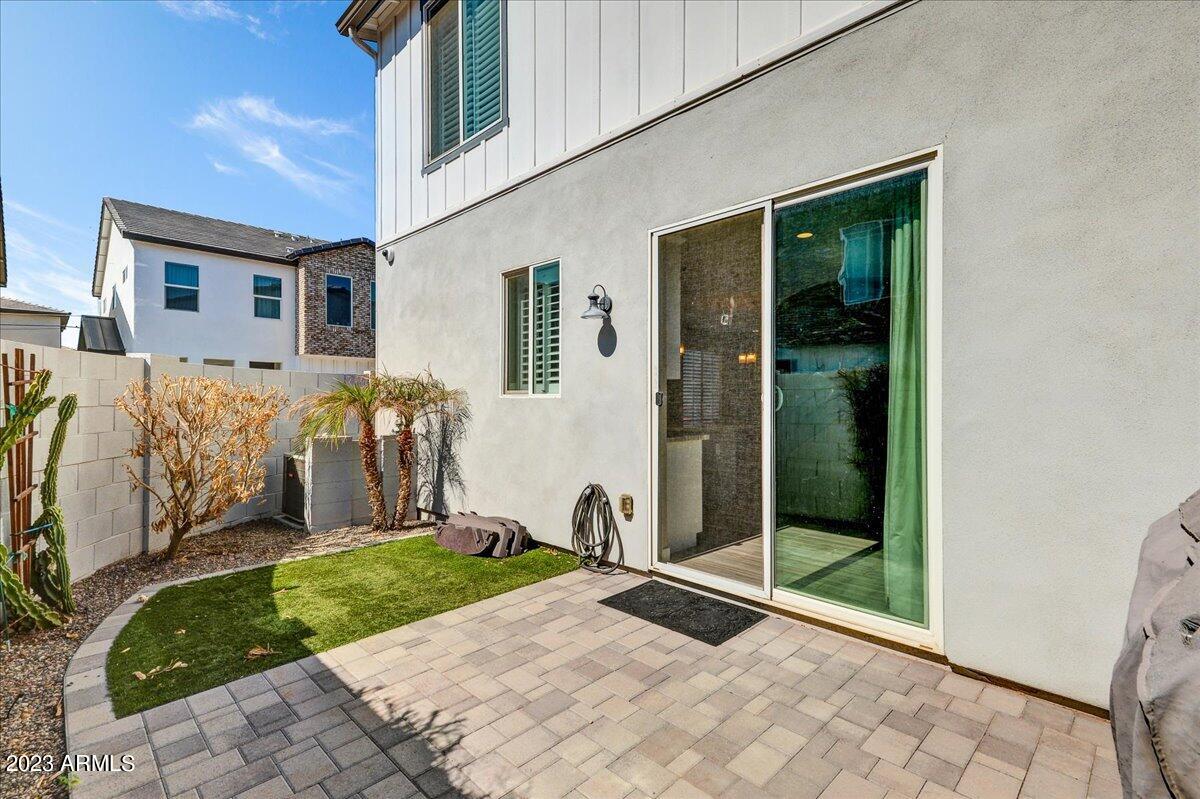 3030 N 38TH Street Unit: 111