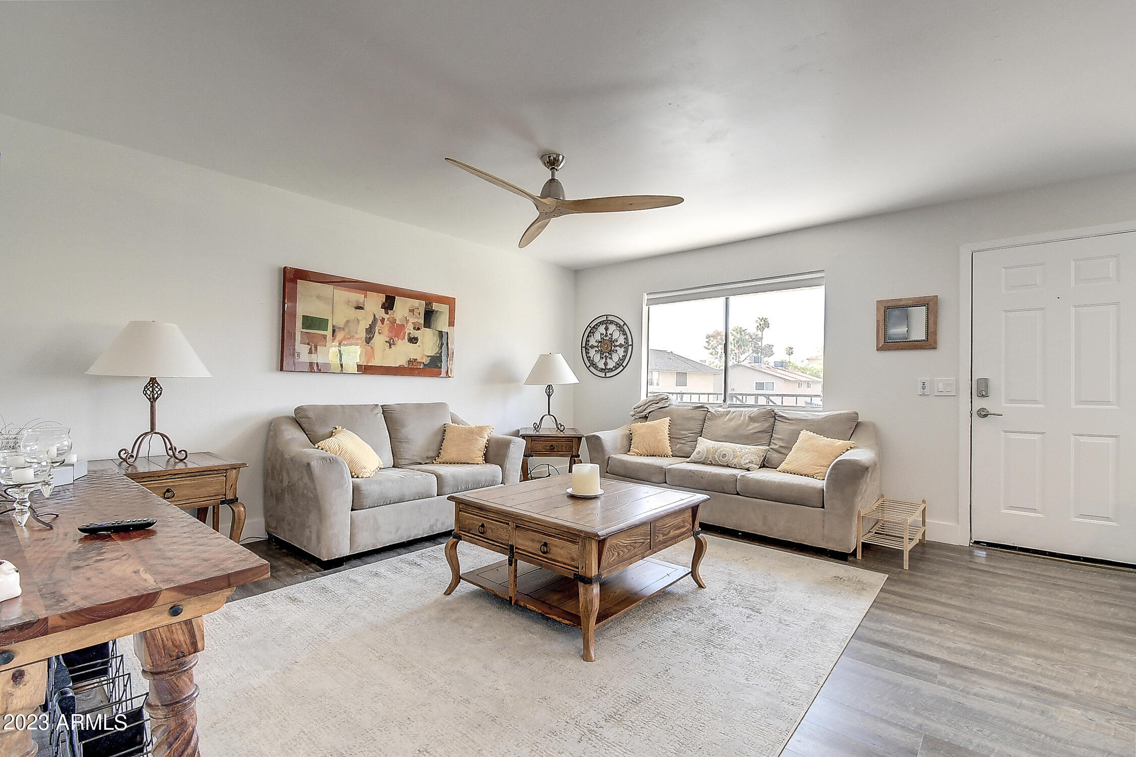 1241 N 84TH Place
