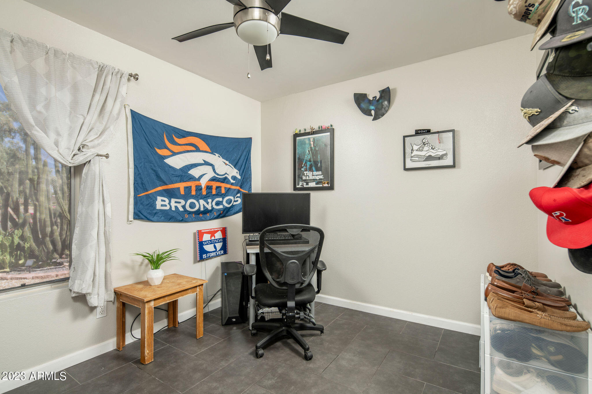 519 W PALOMINO Drive