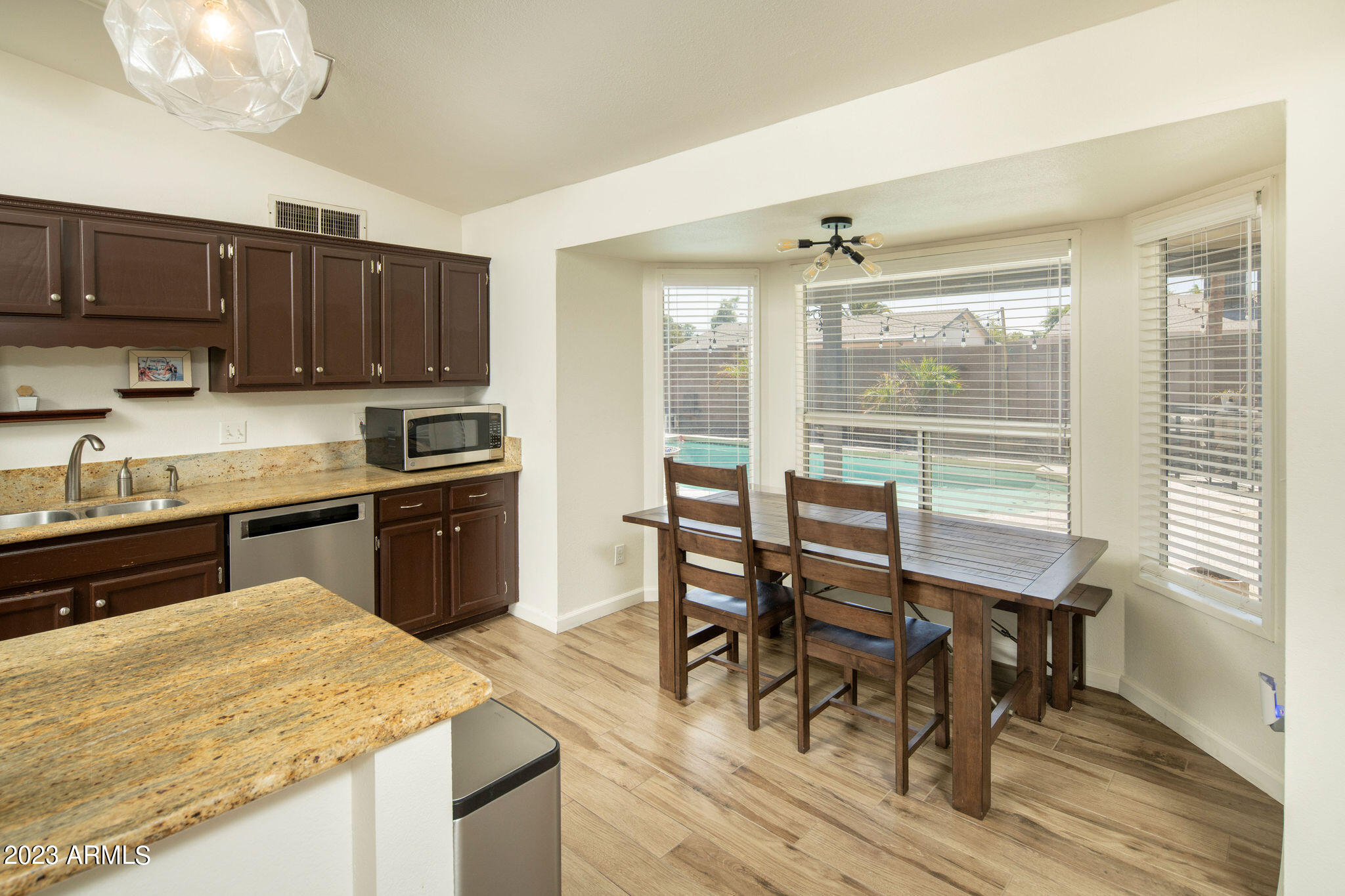 519 W PALOMINO Drive