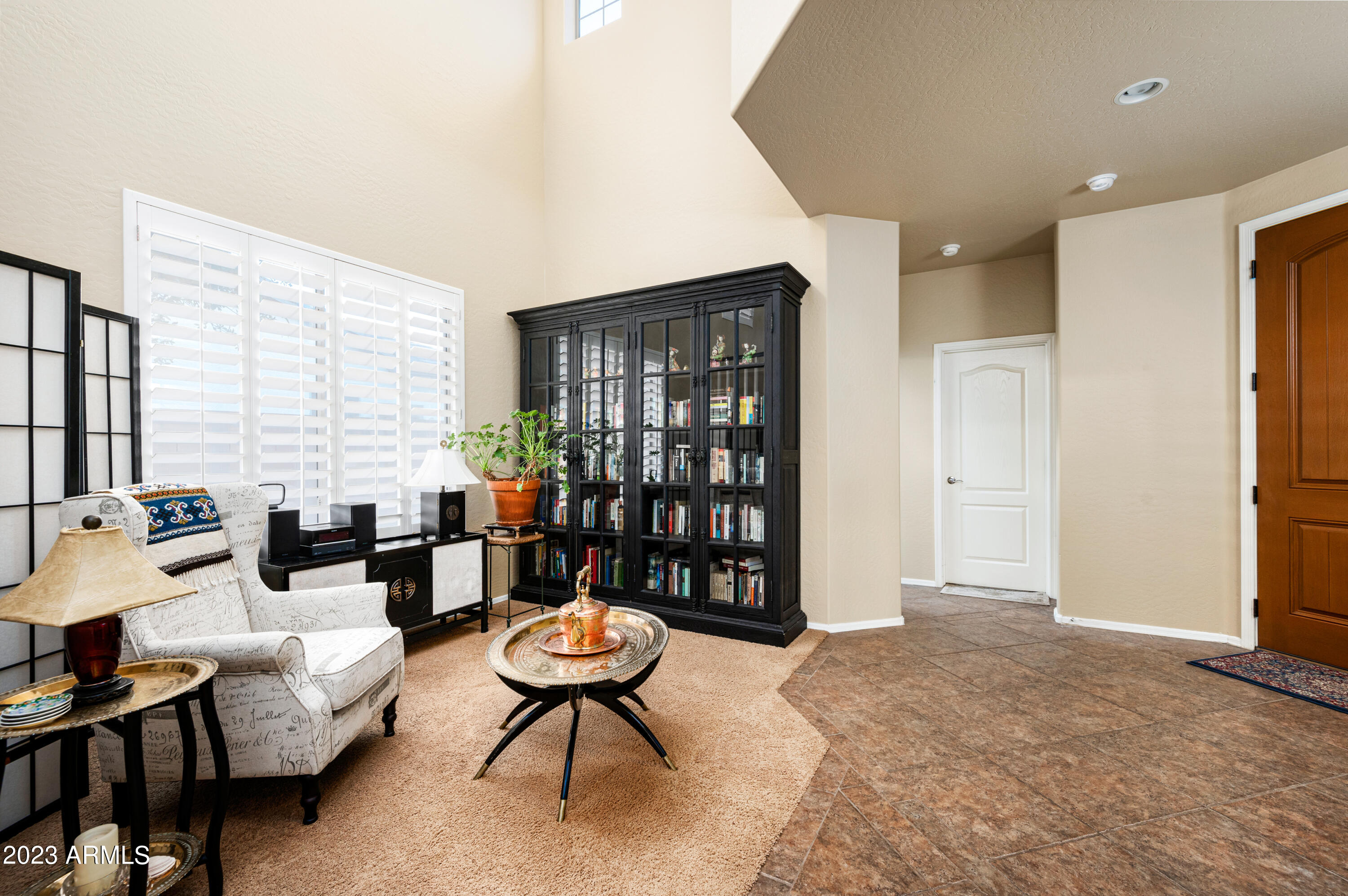 6238 W SPUR Drive