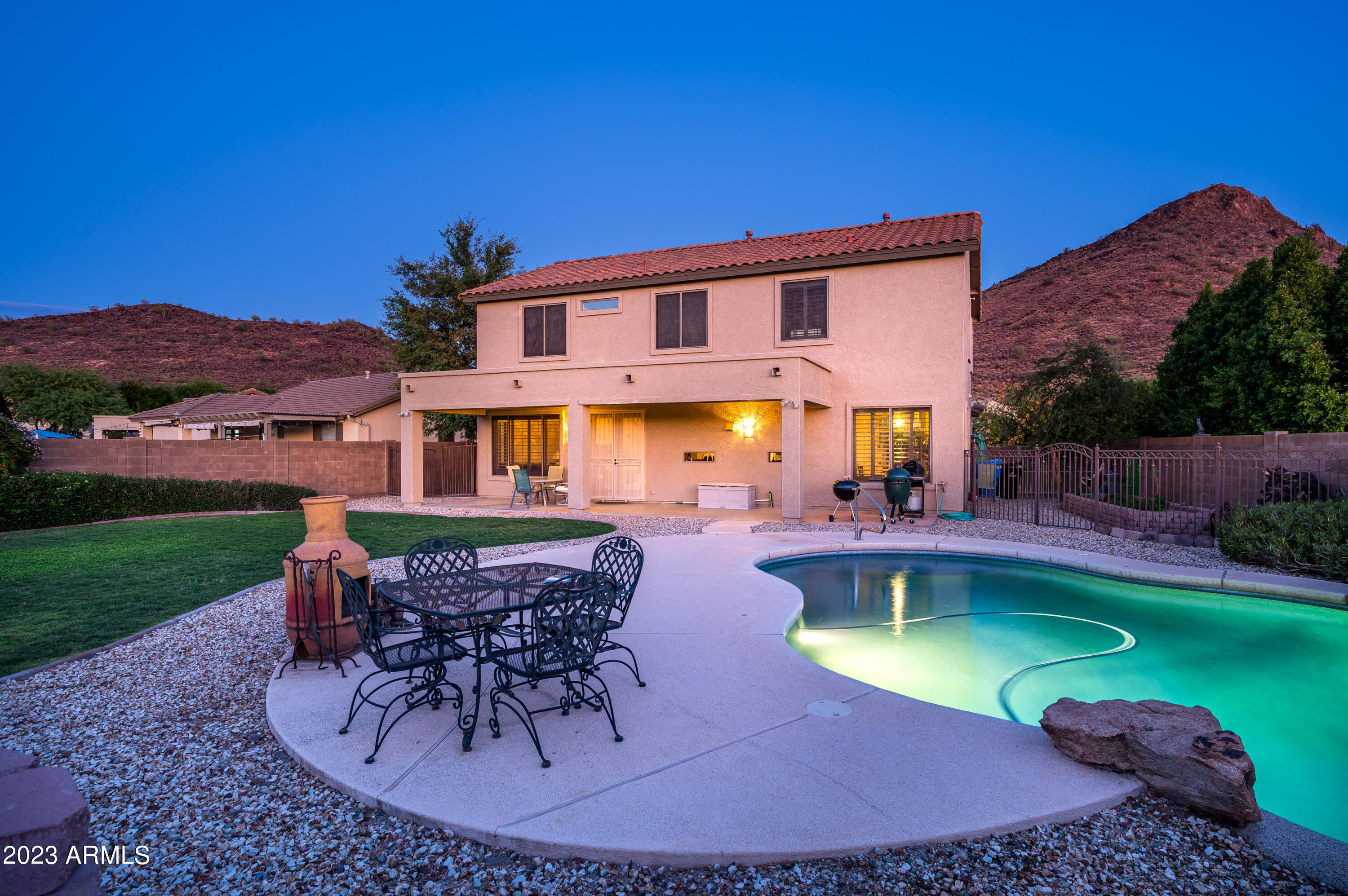 6238 W SPUR Drive