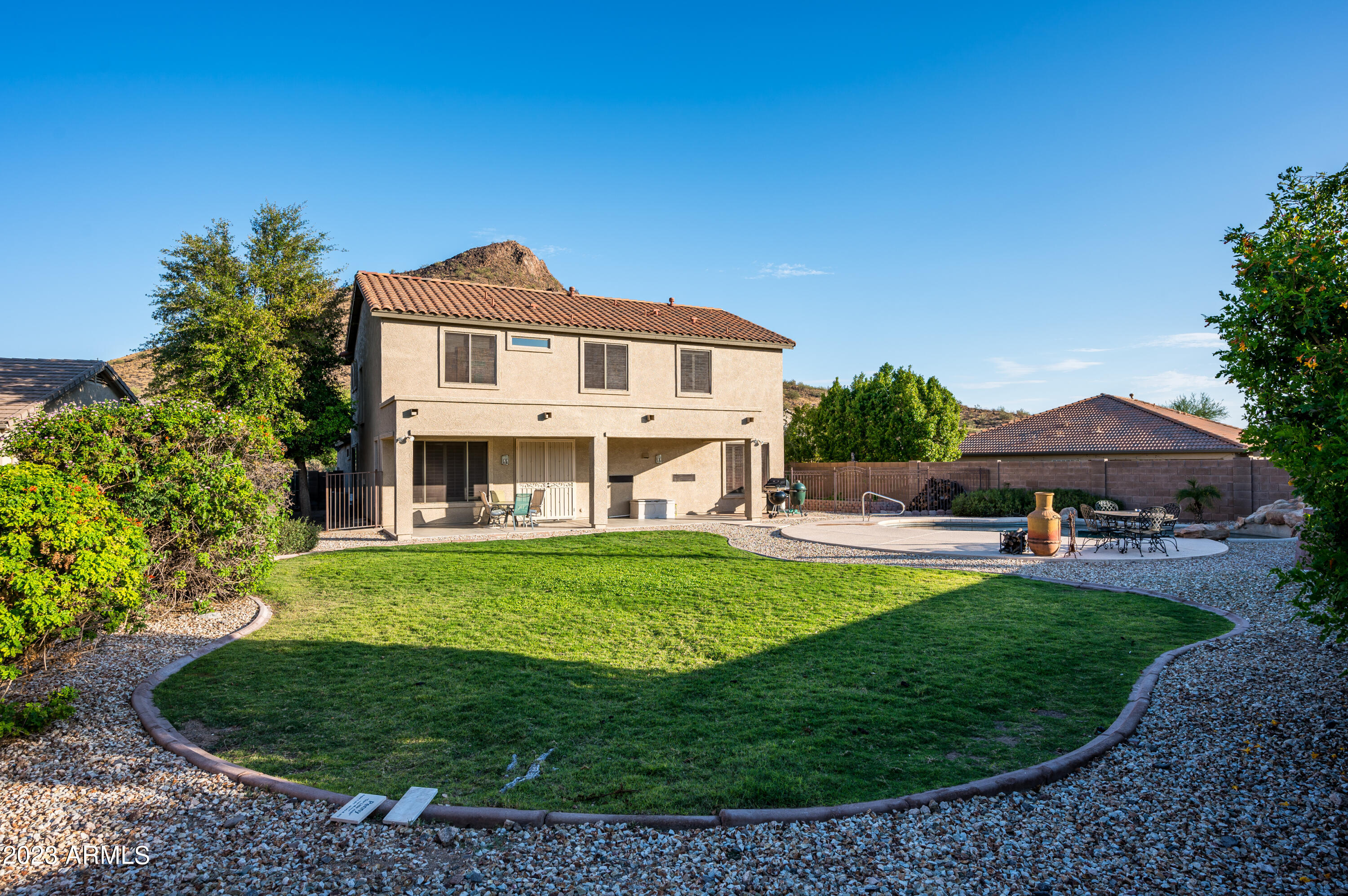6238 W SPUR Drive