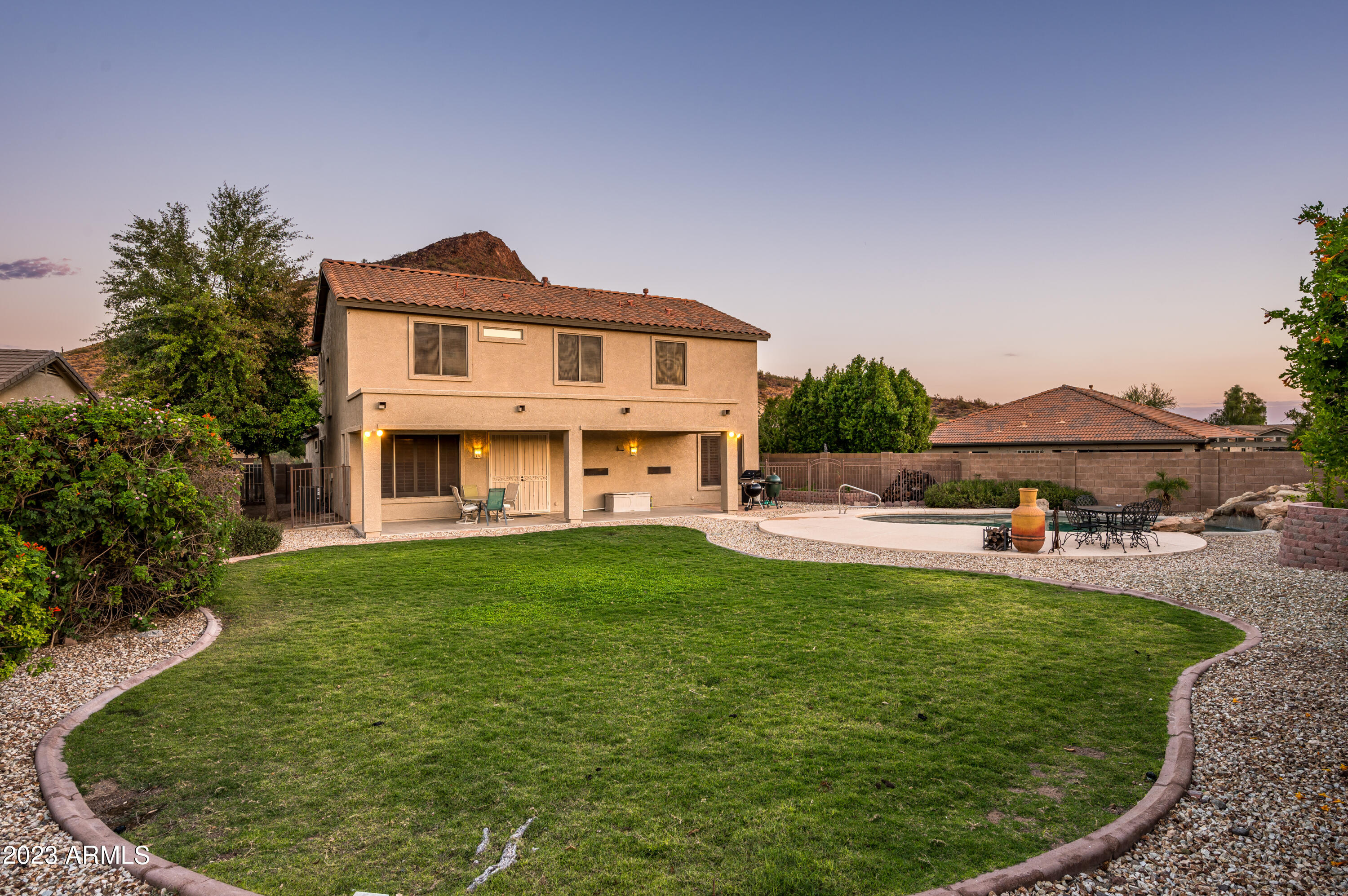 6238 W SPUR Drive