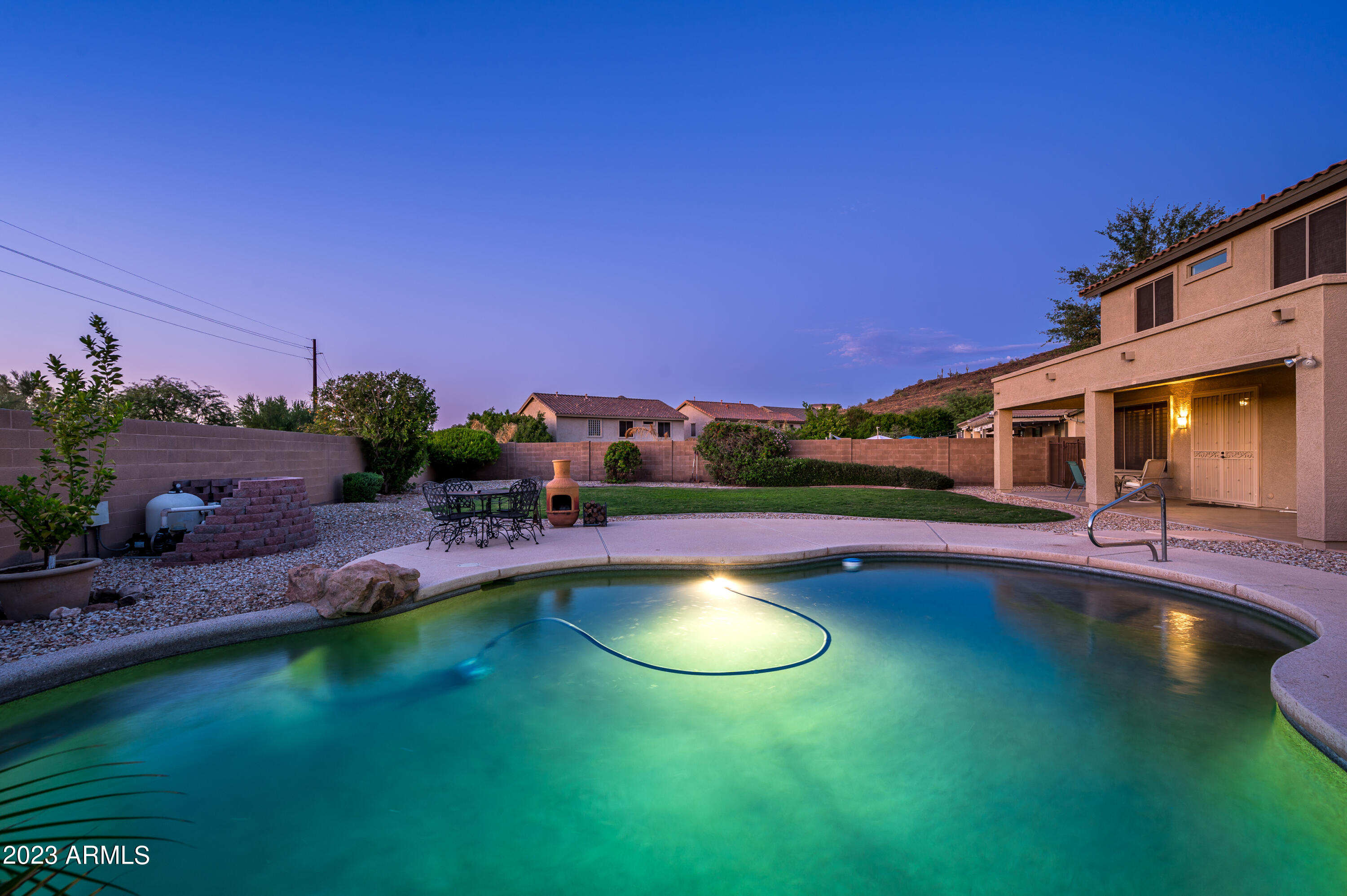 6238 W SPUR Drive