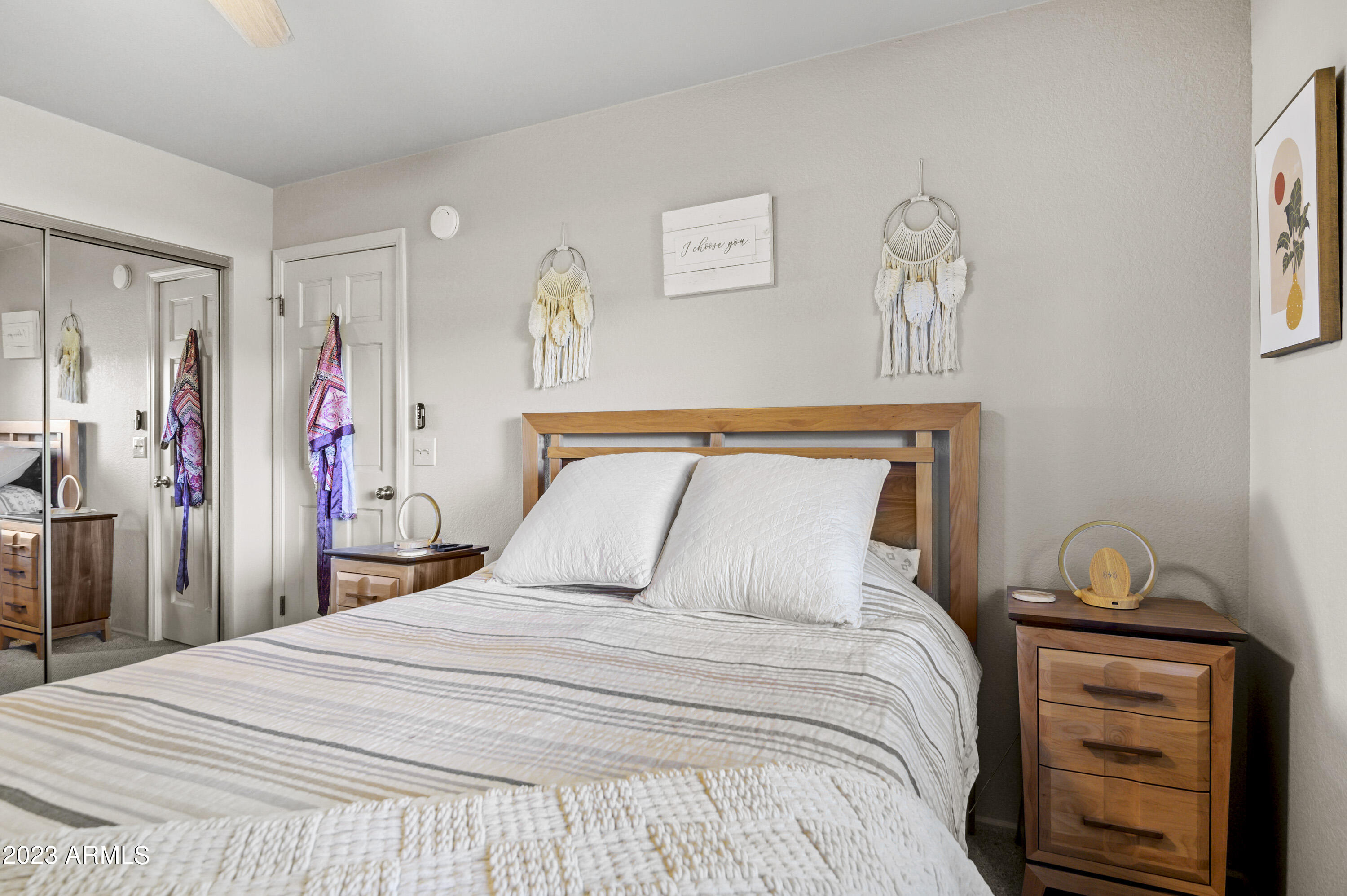 2665 N VALLEY VIEW Road Unit: 10127