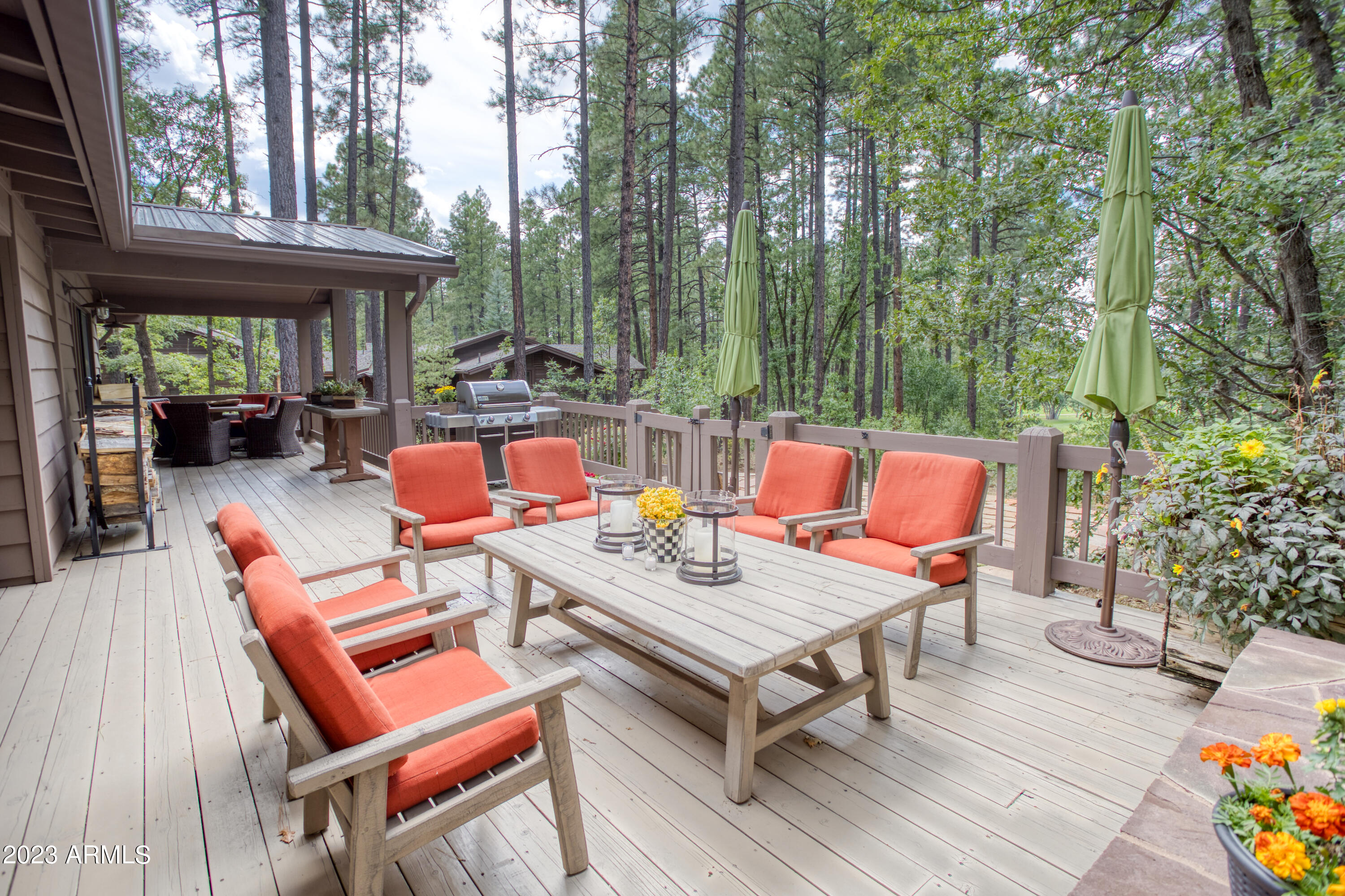 3808 Country Club Circle