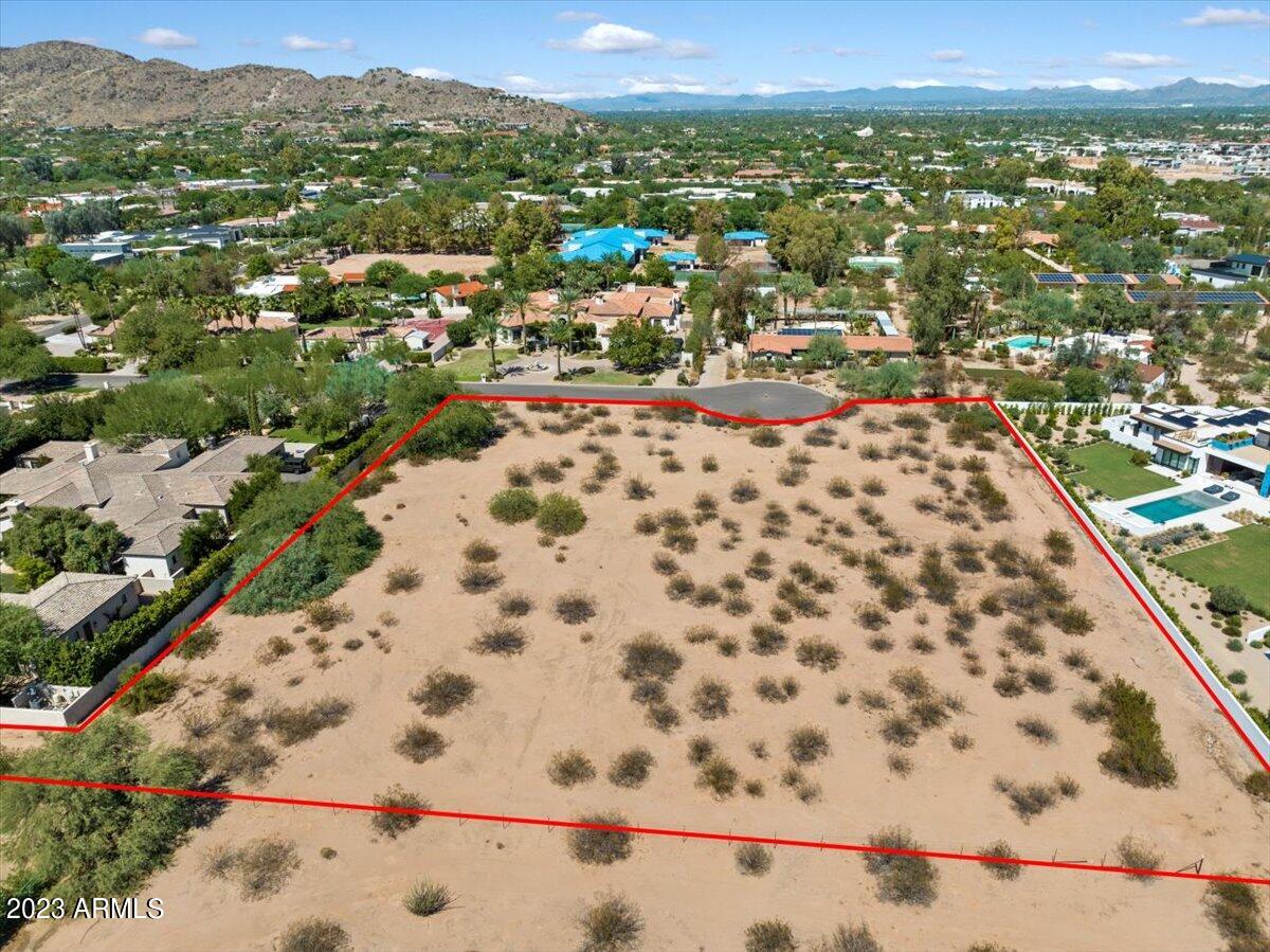 6633 E VALLEY VISTA Lane Unit: 3