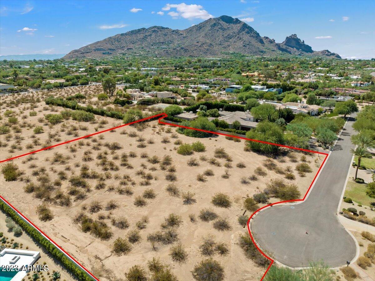6633 E VALLEY VISTA Lane Unit: 3