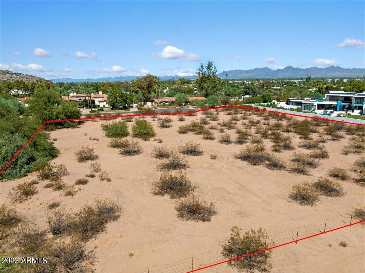 6633 E VALLEY VISTA Lane Unit: 3