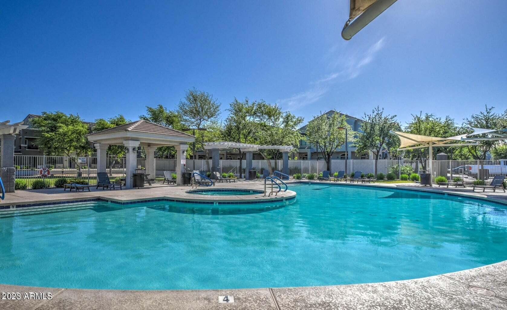 2402 E 5TH Street Unit: 1447