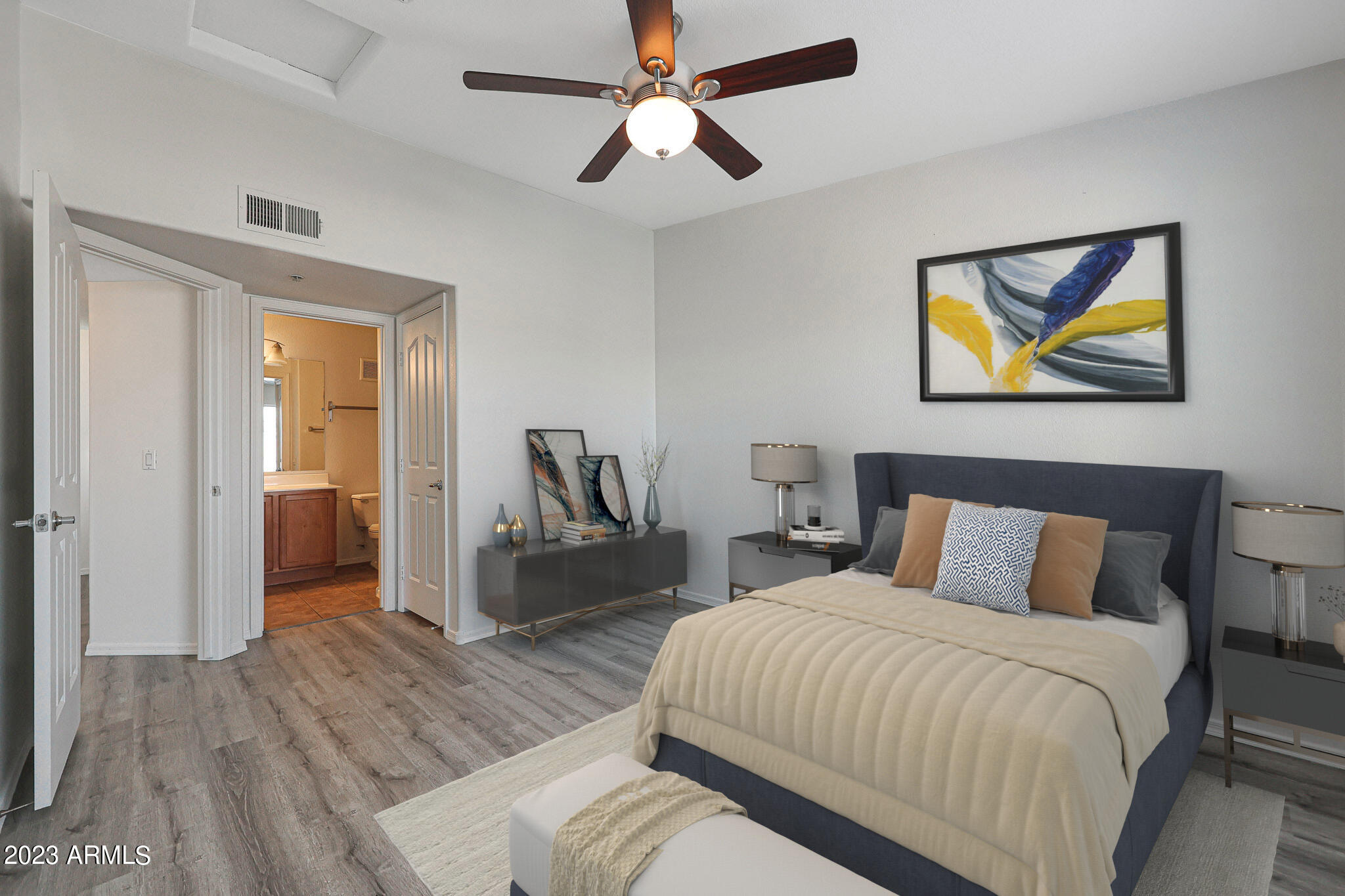 2402 E 5TH Street Unit: 1447