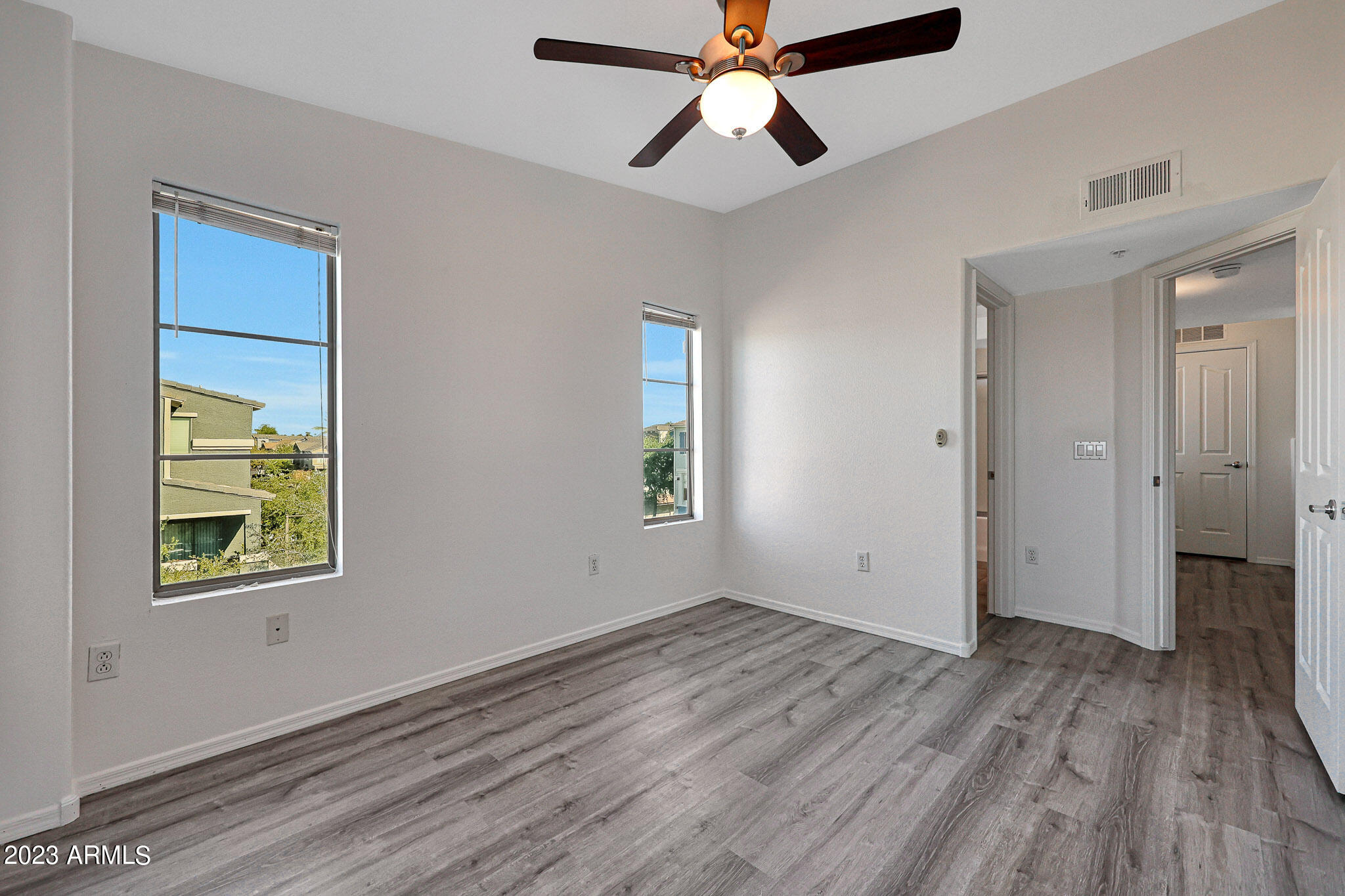 2402 E 5TH Street Unit: 1447