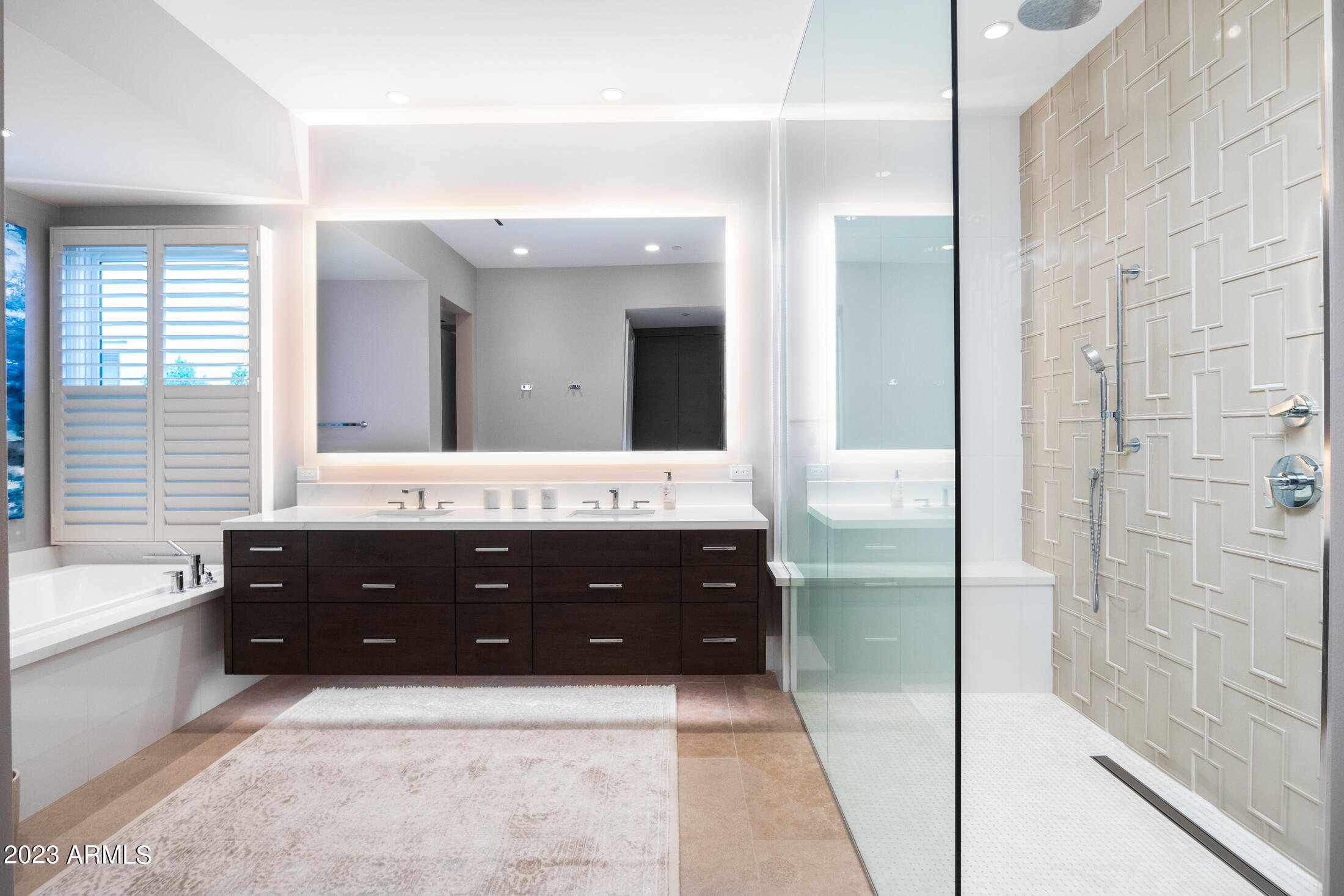 5587 E VALLEY VISTA Lane