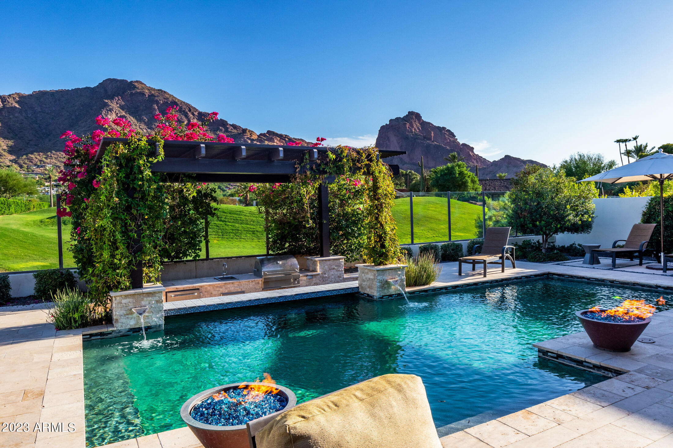 5587 E VALLEY VISTA Lane