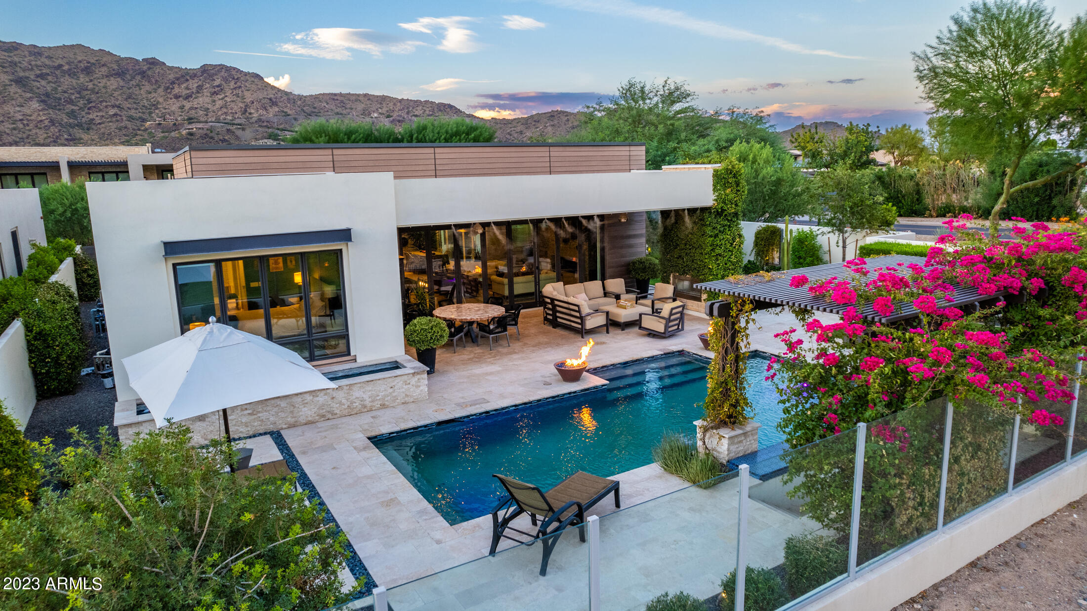 5587 E VALLEY VISTA Lane
