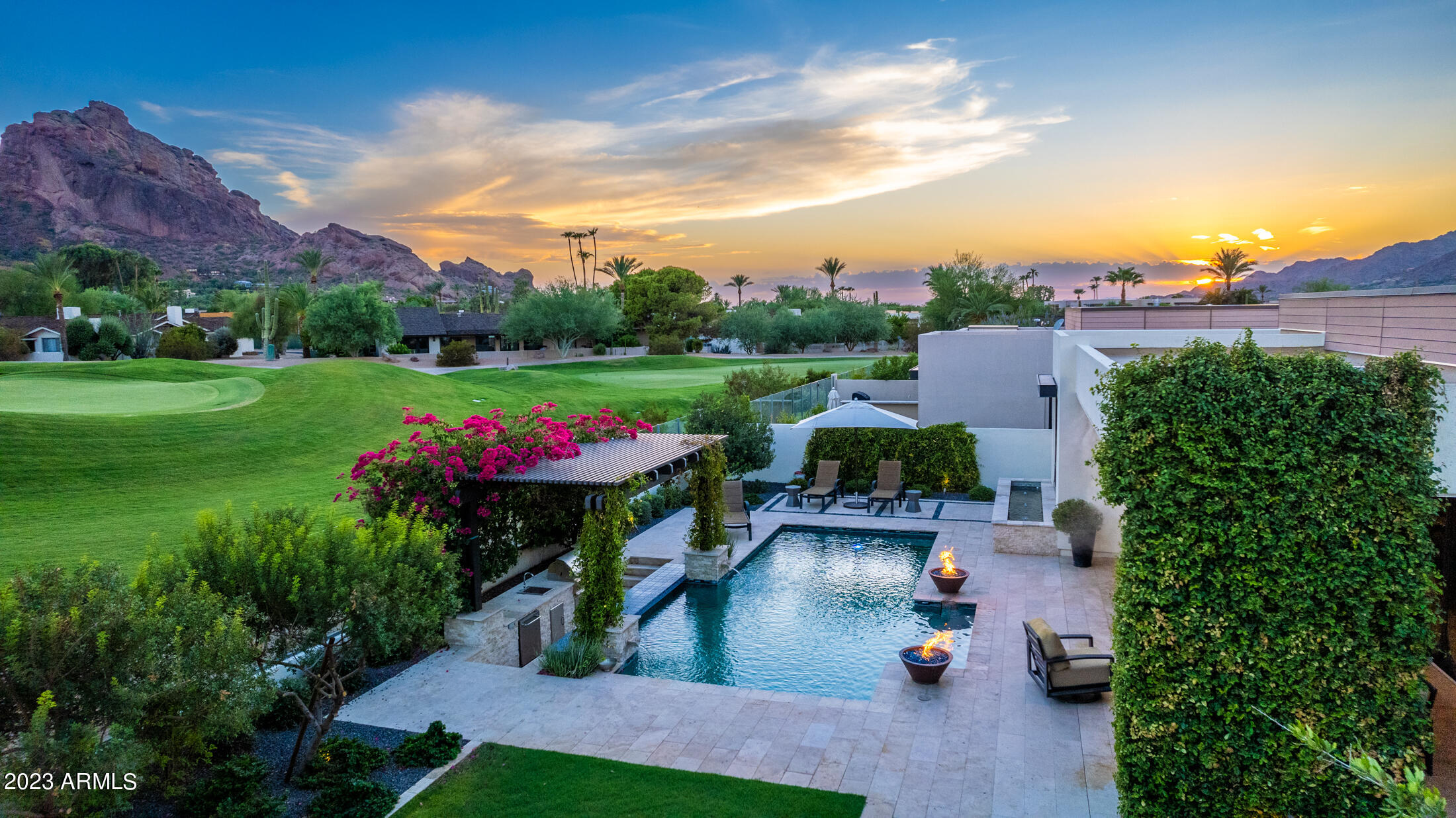 5587 E VALLEY VISTA Lane