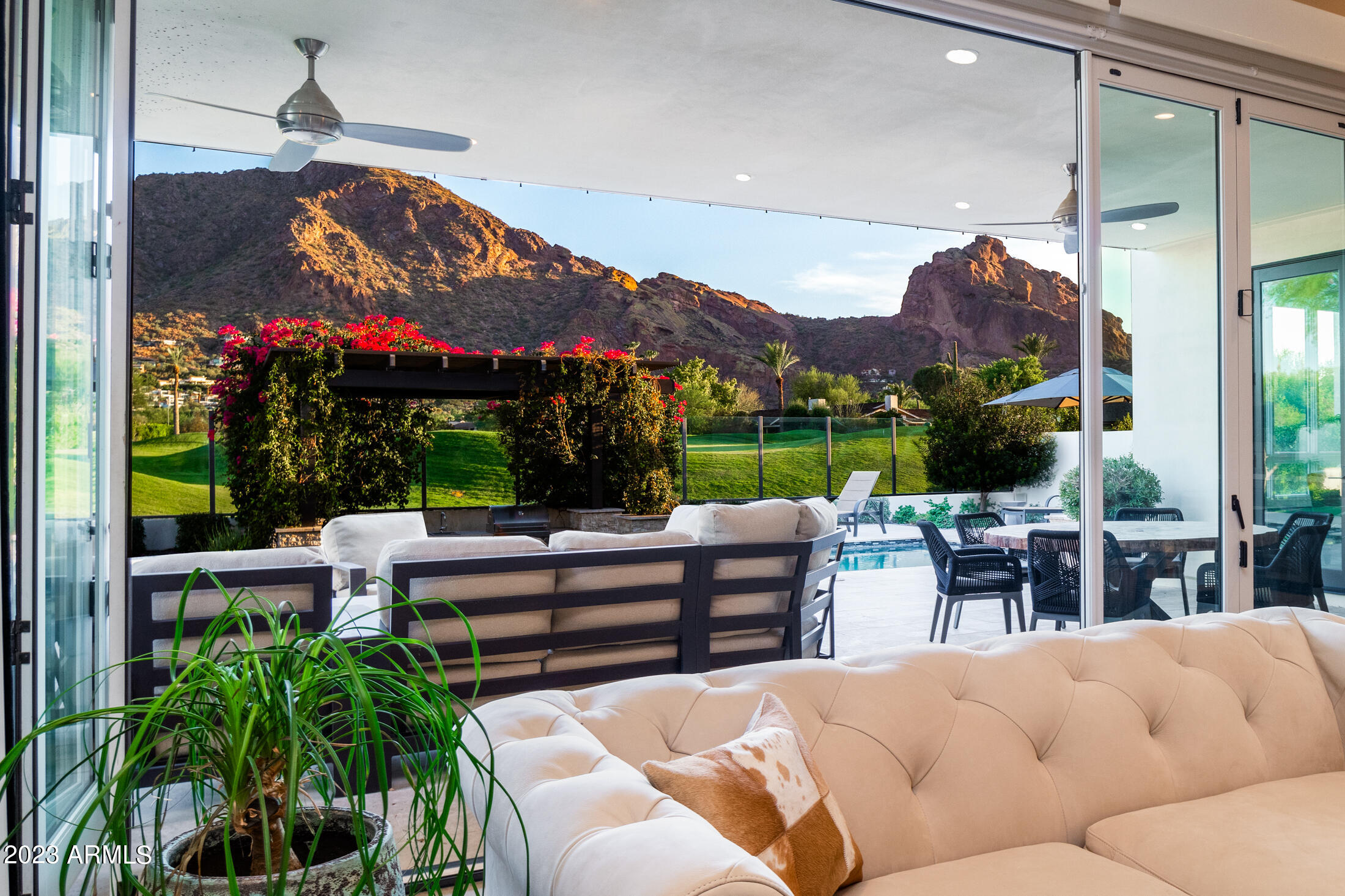 5587 E VALLEY VISTA Lane