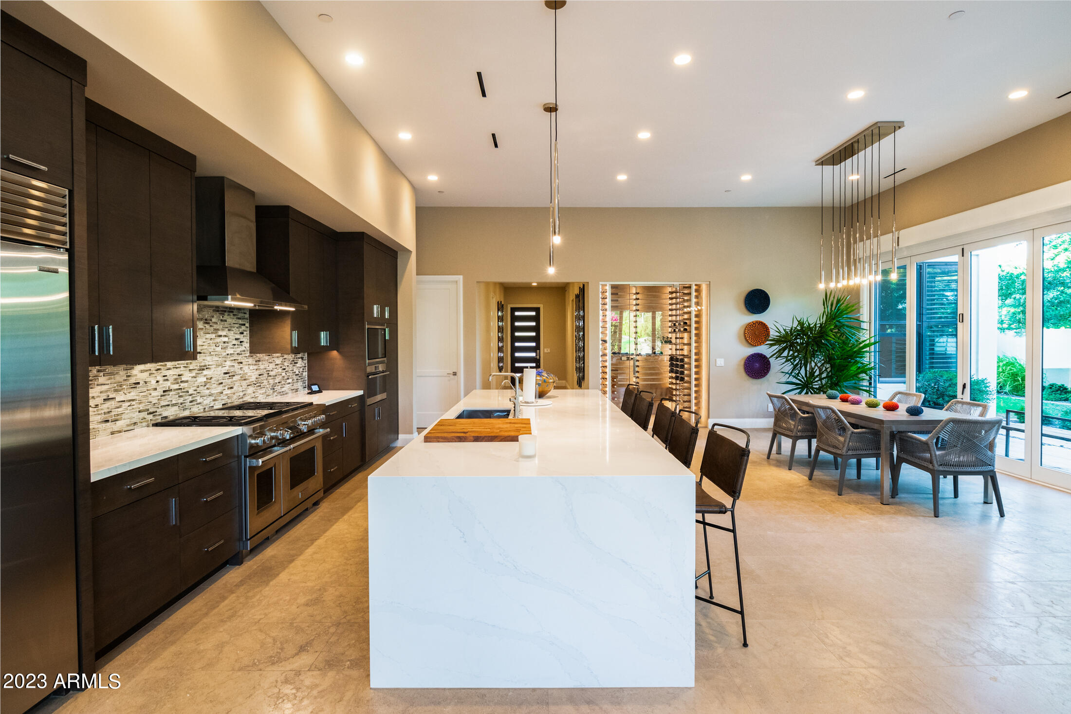 5587 E VALLEY VISTA Lane