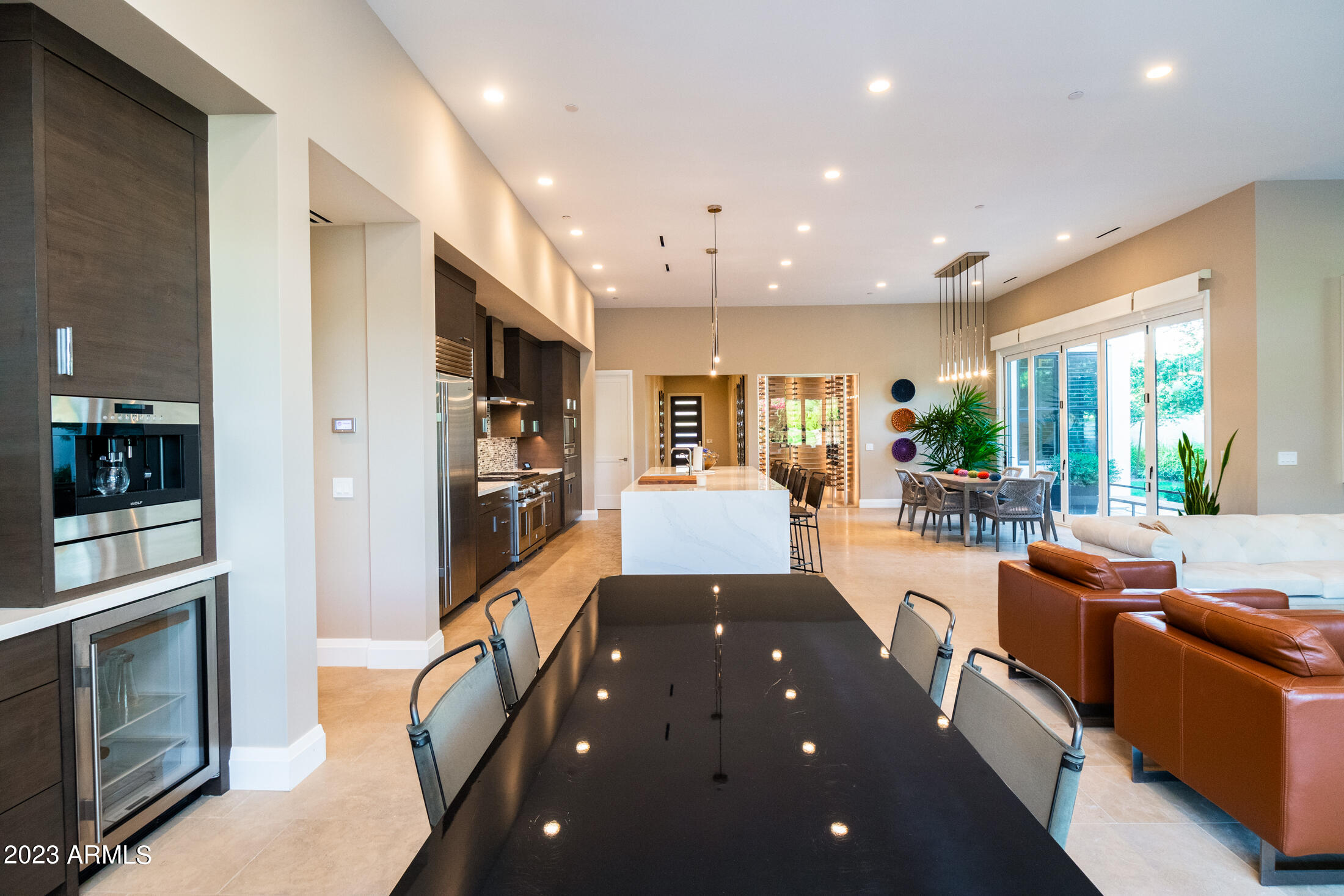 5587 E VALLEY VISTA Lane